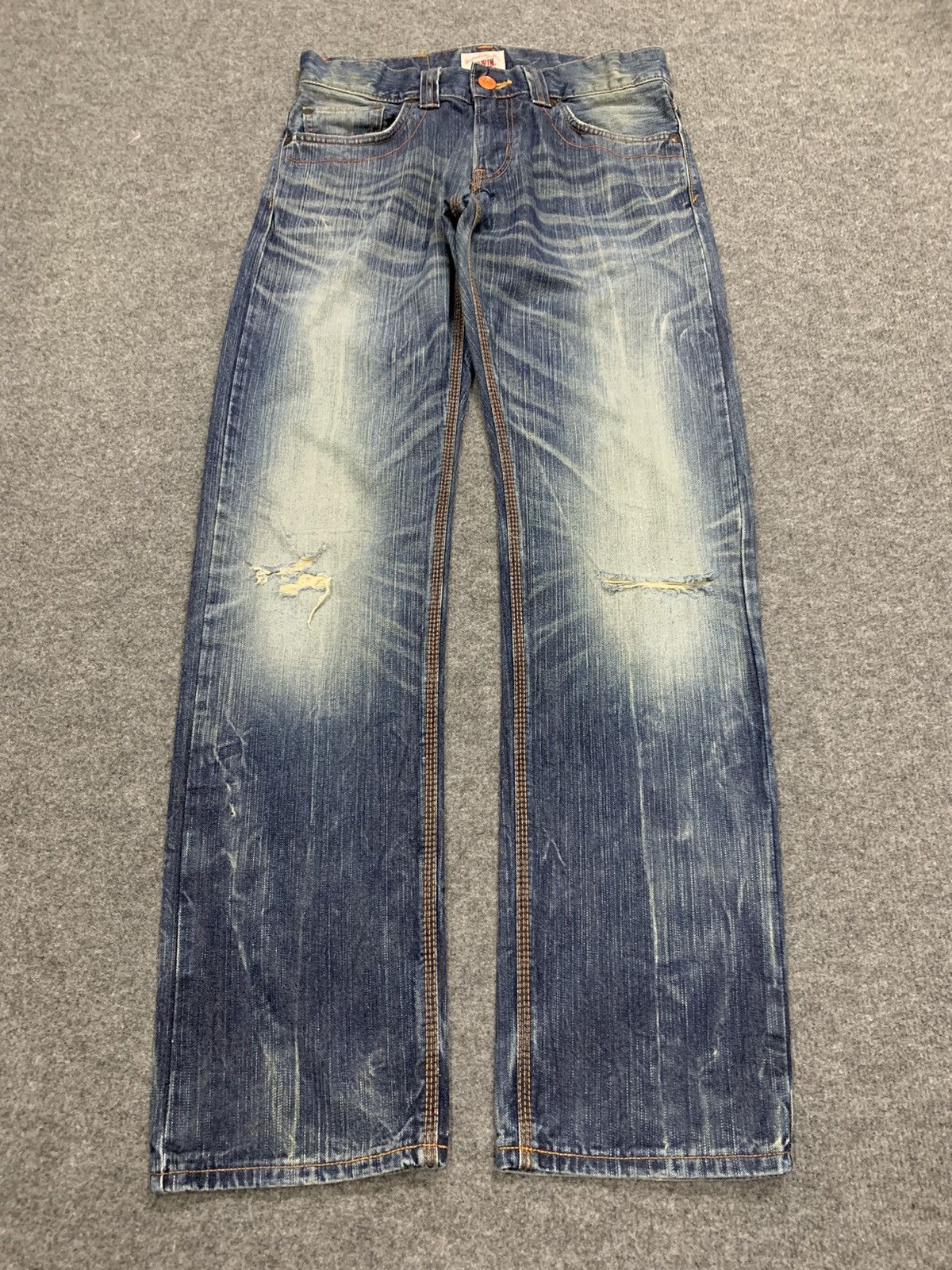 Edwin DISTRESSED EDWIN VINTAGE XV FADED BLUE. Size US 31 - 1 Thumbnail