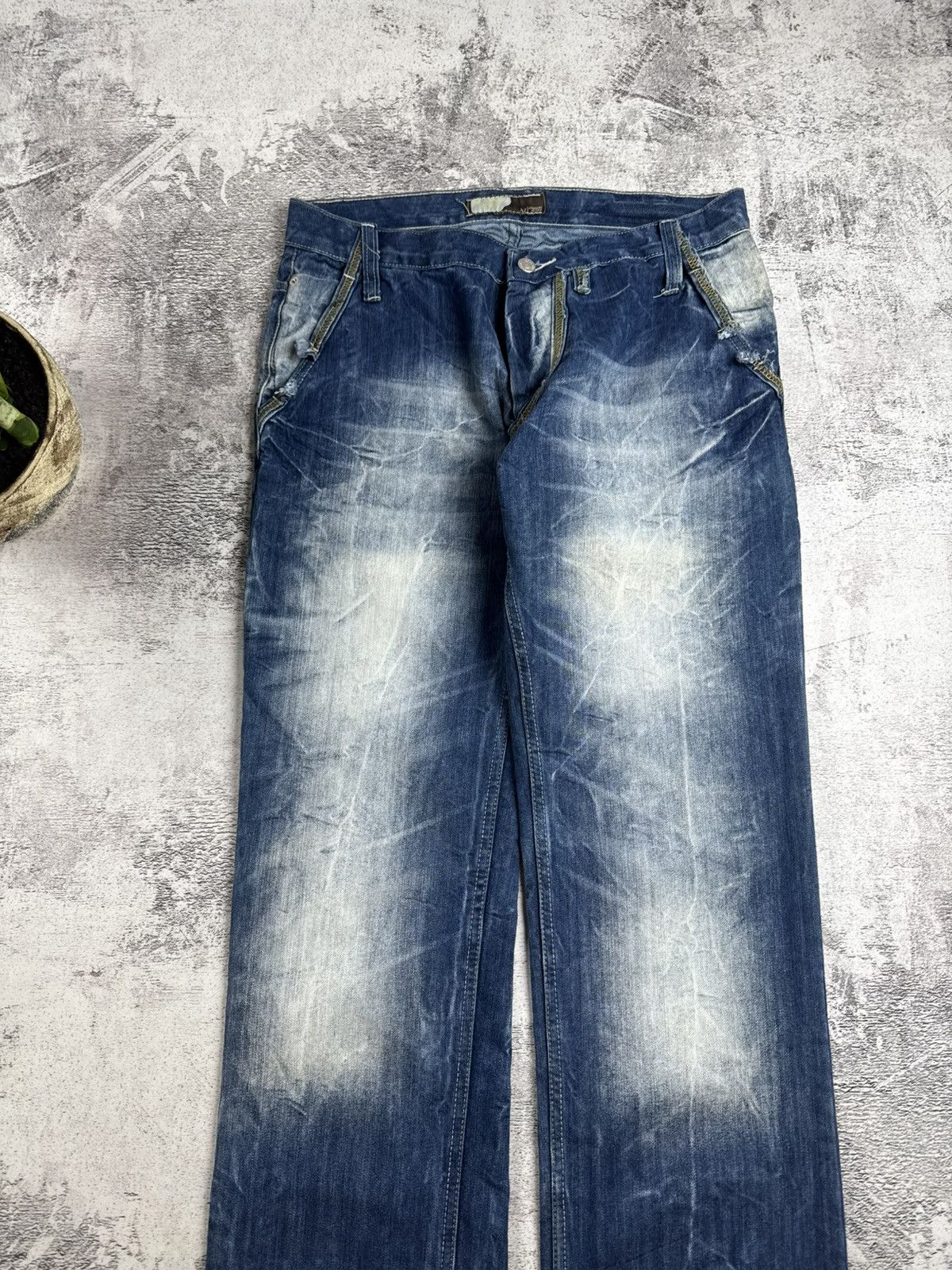 Armani Armani Vintage Faded 33/33 Blue Hip Hop Rap Distressed Jeans Pants Trousers Size US 33 - 14 Thumbnail