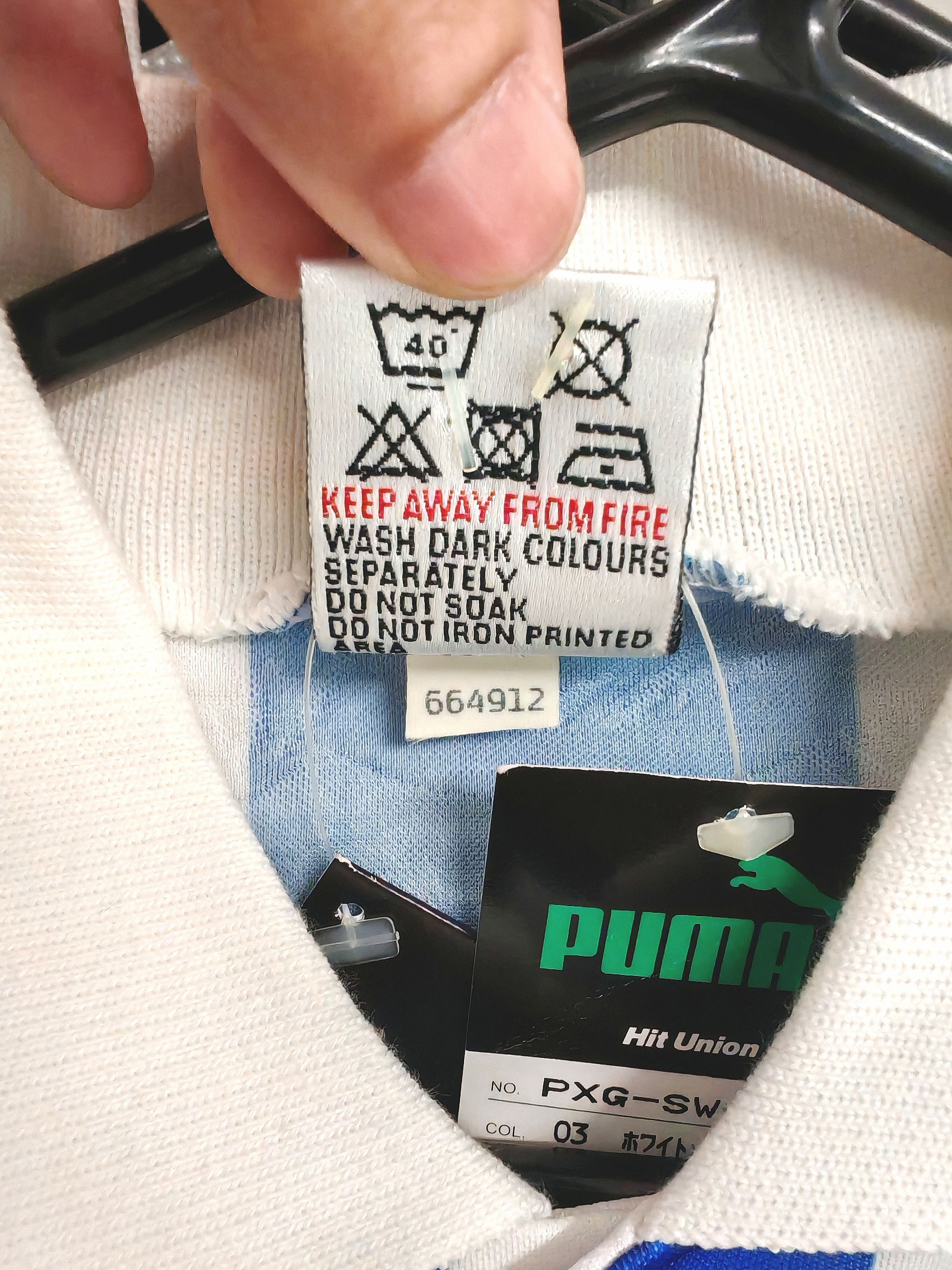 Puma 🏴󠁧󠁢󠁥󠁮󠁧󠁿 BNWT Sheffield​ ​Wednesday​ Home​ 1993-1995​ Size US M / EU 48-50 / 2 - 7 Thumbnail