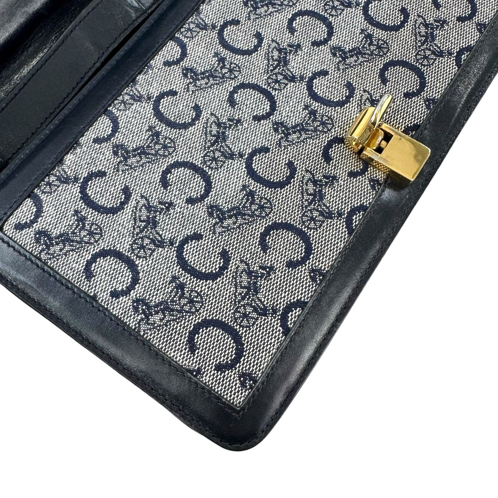 Celine Celine Vintage Triomphe Shoulder Bag Size ONE SIZE - 22 Thumbnail