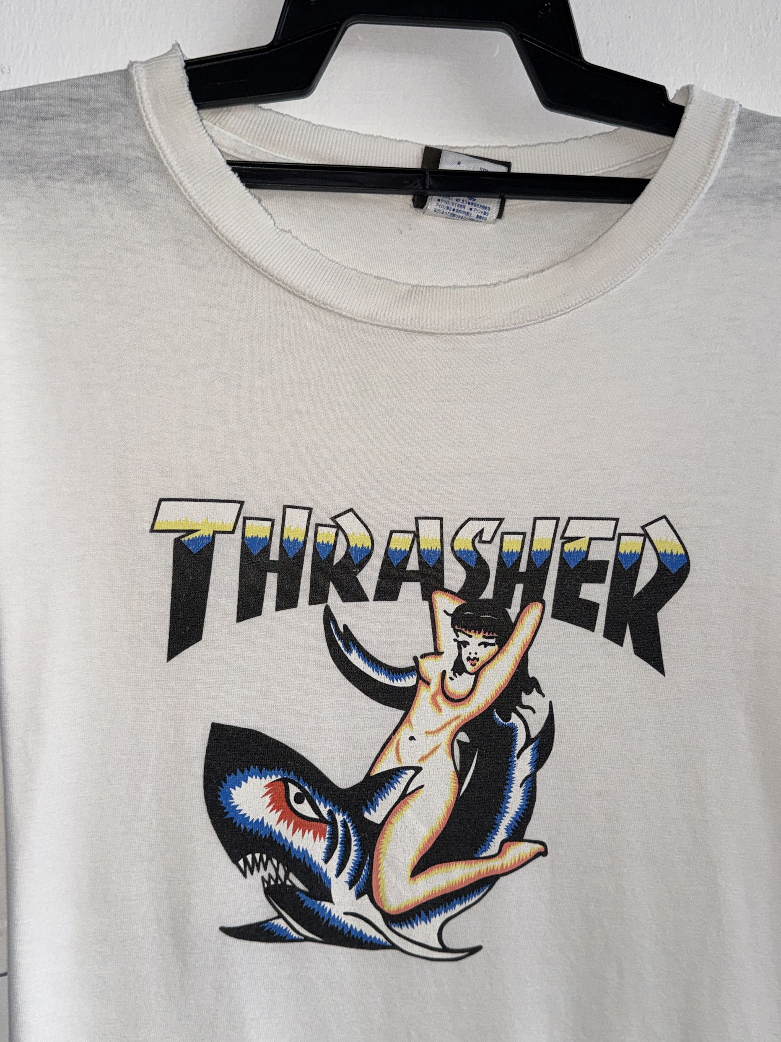 Thrasher Thrasher Sexy Girl Shark Vintage T-Shirt Size US XXL / EU 58 / 5 - 2 Thumbnail