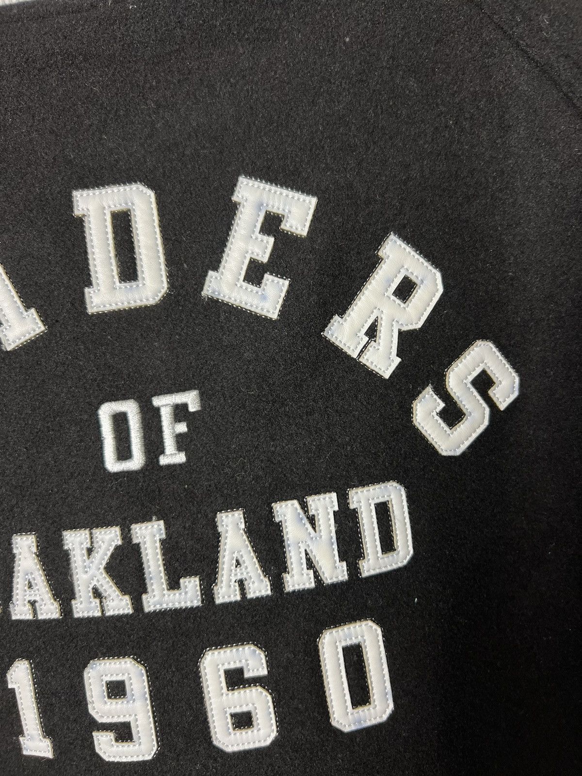NFL OAKLAND RAIDERS Wool Blend Bomber Jacket Big Logo Size XL Size US XL / EU 56 / 4 - 5 Thumbnail