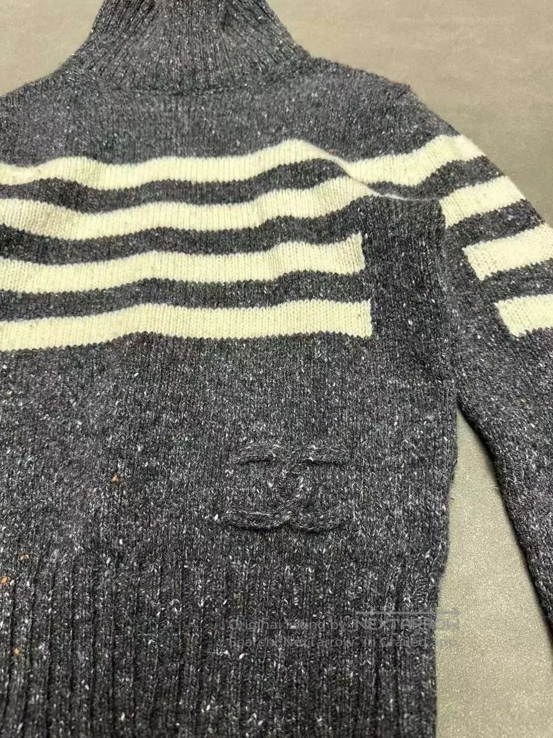 Chanel Chanel Vintage Sport Collection Sweater. Size XXS / US 00 / IT 34 - 4 Thumbnail