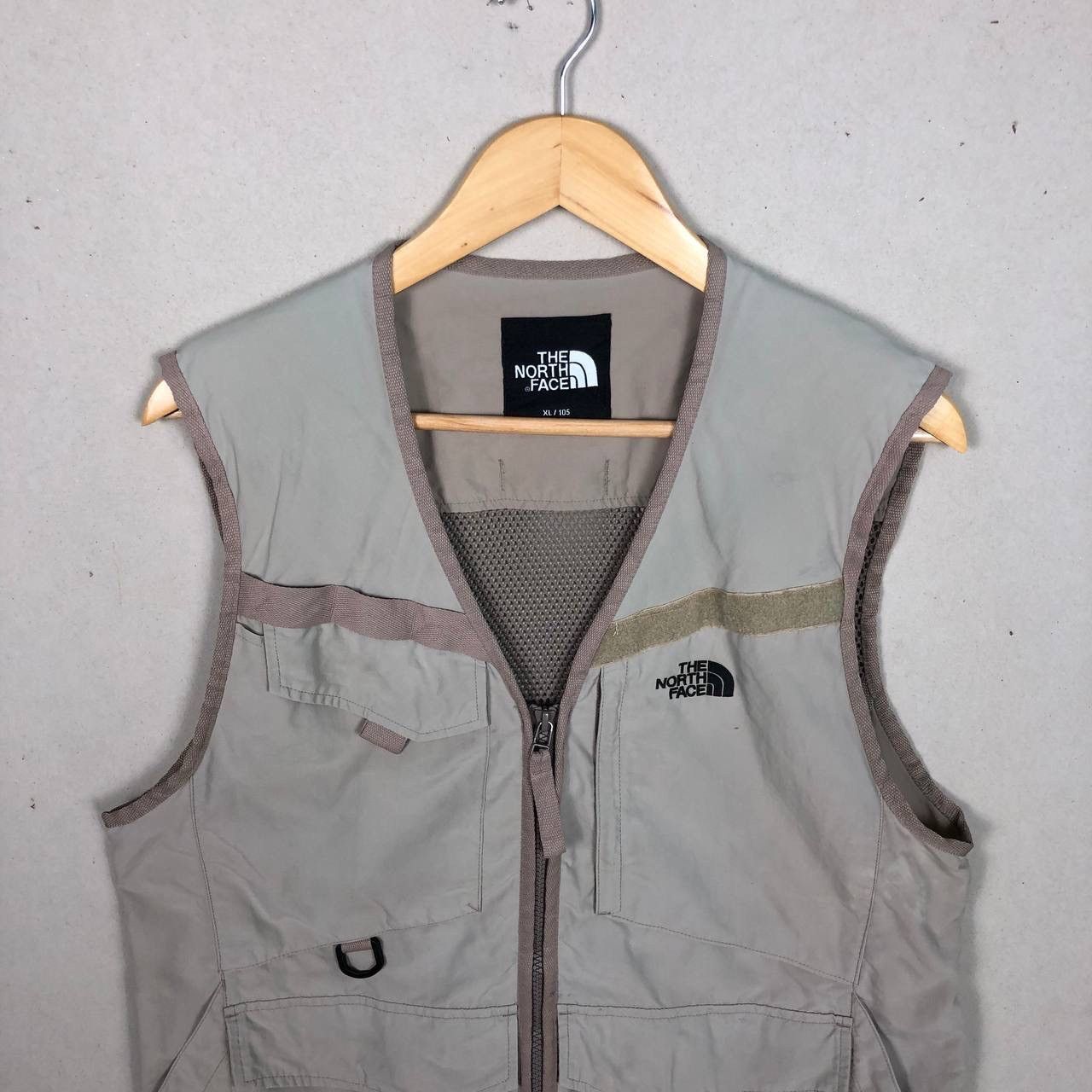 Hypebeast × The North Face The North Face Windstopper Vest Jacket Size US XL / EU 56 / 4 - 3 Thumbnail