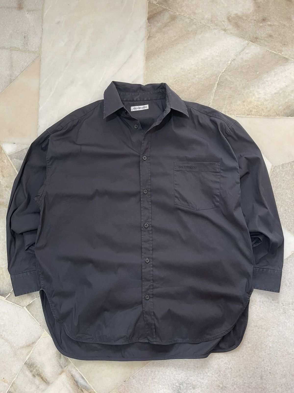 Balenciaga 2016 Balenciaga Oversive Button Up Shirt Size US L / EU 52-54 / 3 - 8 Thumbnail