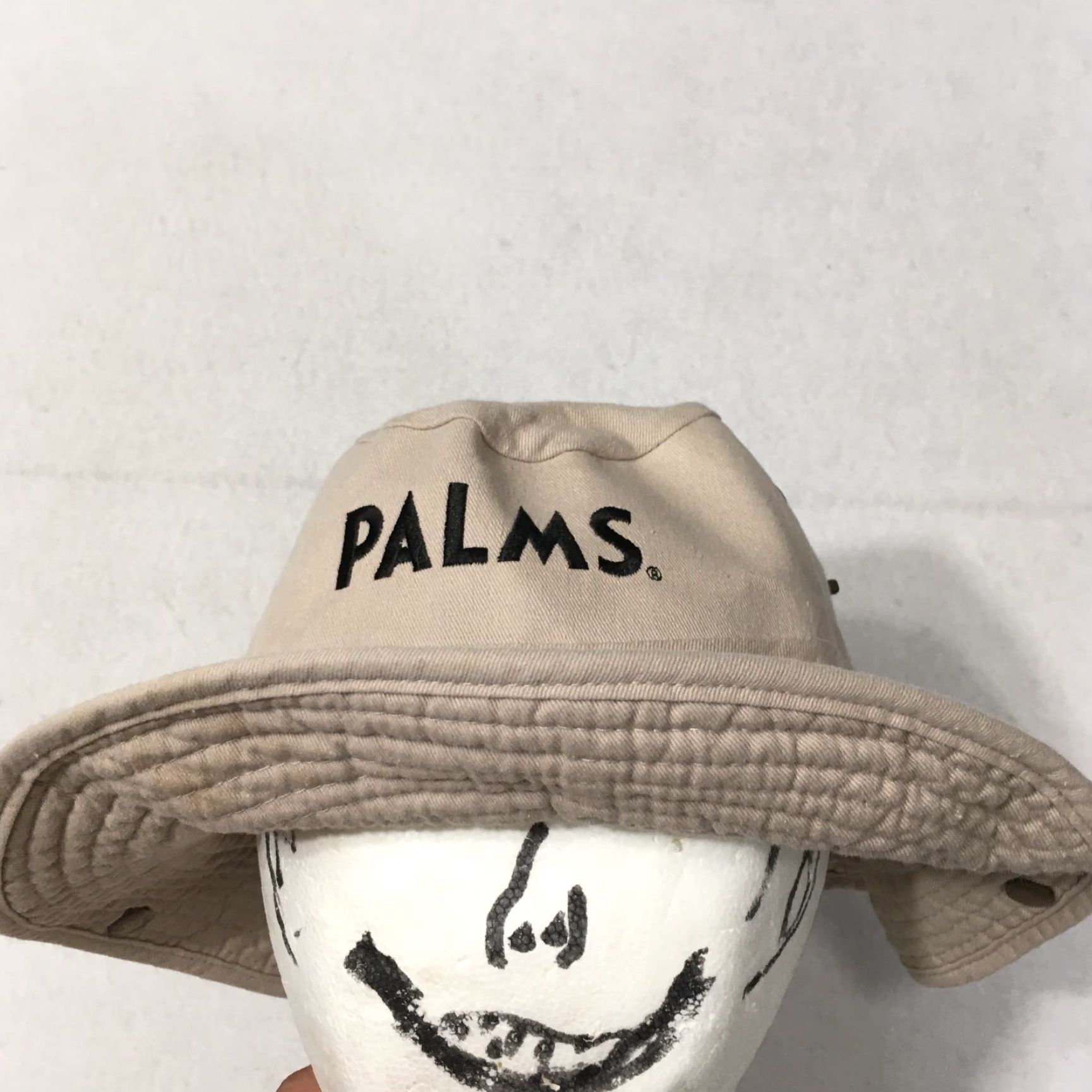 Vintage VINTAGE BEIGE Las Vegas LV PALMS CASINO Bucket Hat One Size Size ONE SIZE - 2 Thumbnail