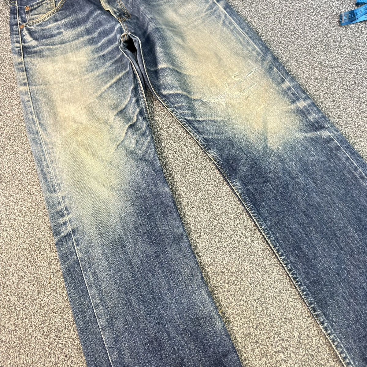 Engineered Garments × Levi's Vintage y2k Levis 524 Distressed Aging Faded Denim W31 Size US 31 - 4 Thumbnail