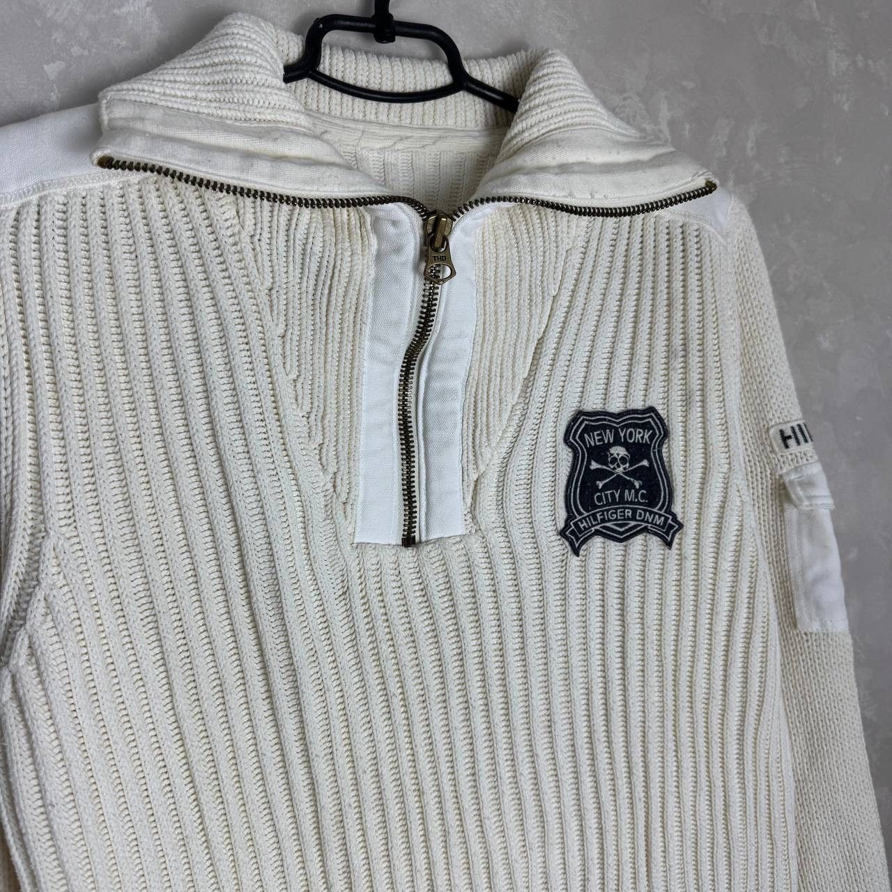 Tommy Hilfiger Vintage Tommy Hilfiger Sweater Size US L / EU 52-54 / 3 - 3 Thumbnail