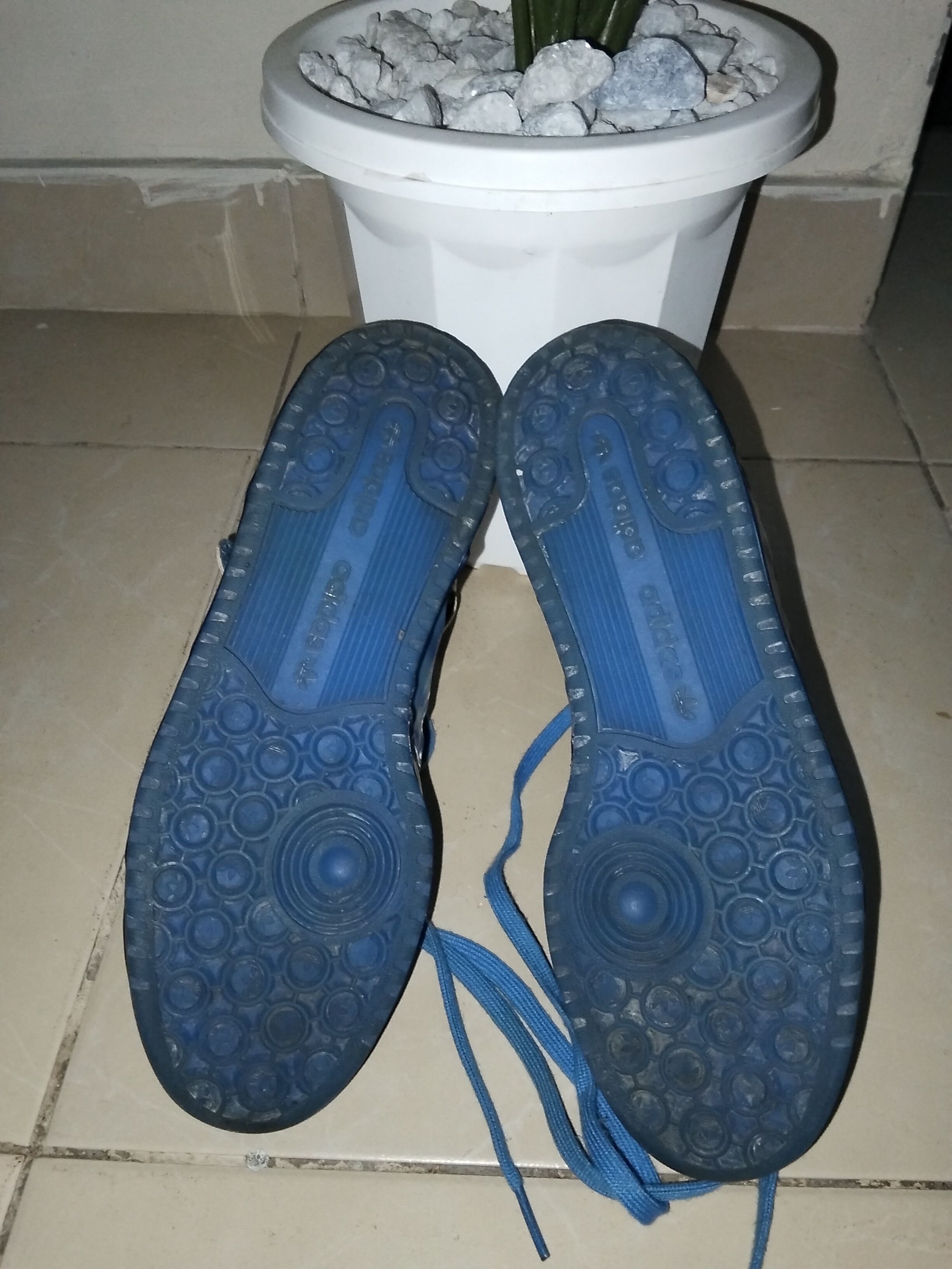 Adidas × Jeremy Scott Adidas x Jeremy Scott Forum Hi "Dipped Blue" sneaker. Size US 8 / EU 41 - 7 Thumbnail