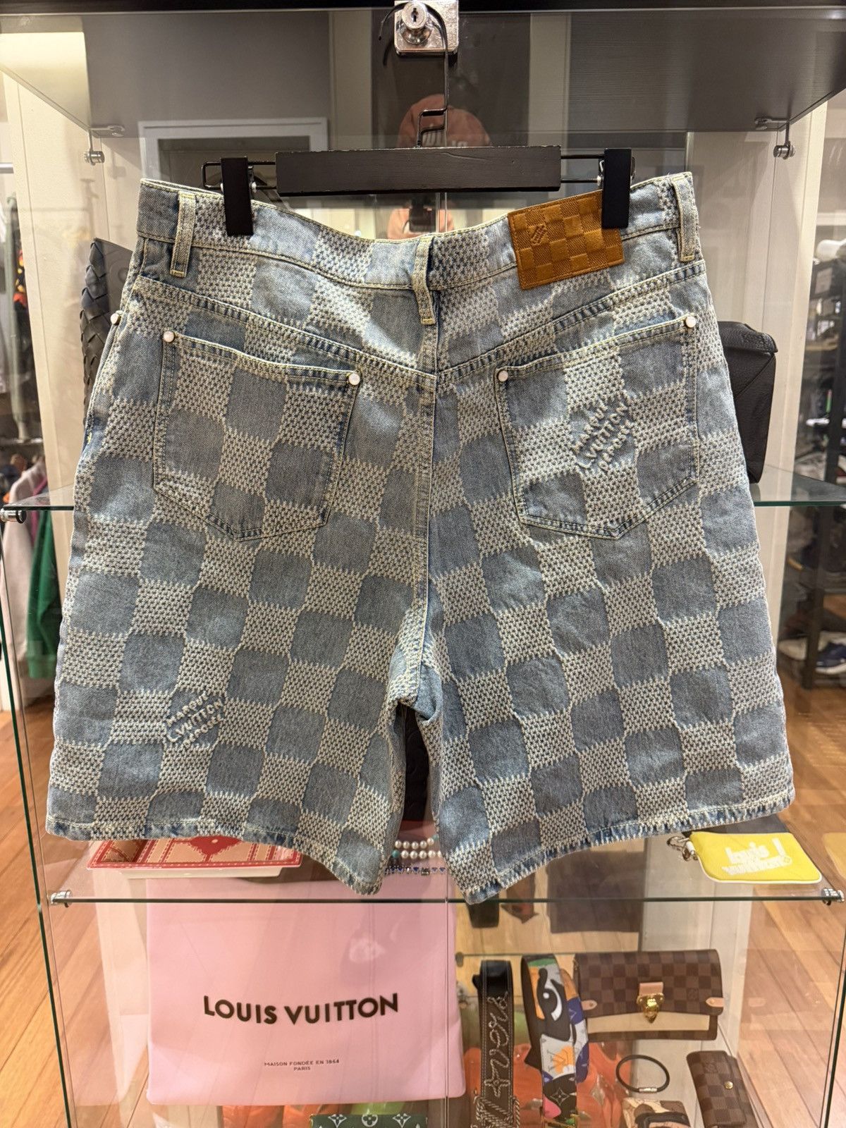Louis Vuitton Louis Vuitton Damier 3D Light Denim Shorts Size US 34 / EU 50 - 2 Thumbnail