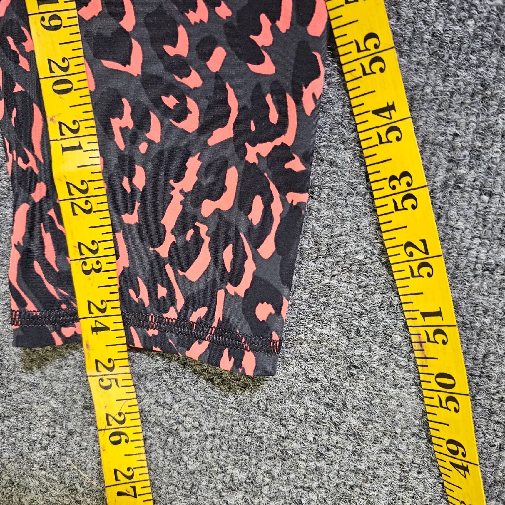 Sweaty Betty VINTAGE Sweaty Betty Leggings Women XL Black Pink Zero Gravity 7/8 Length Workout Casual Size 40" / US 18 - 7 Thumbnail