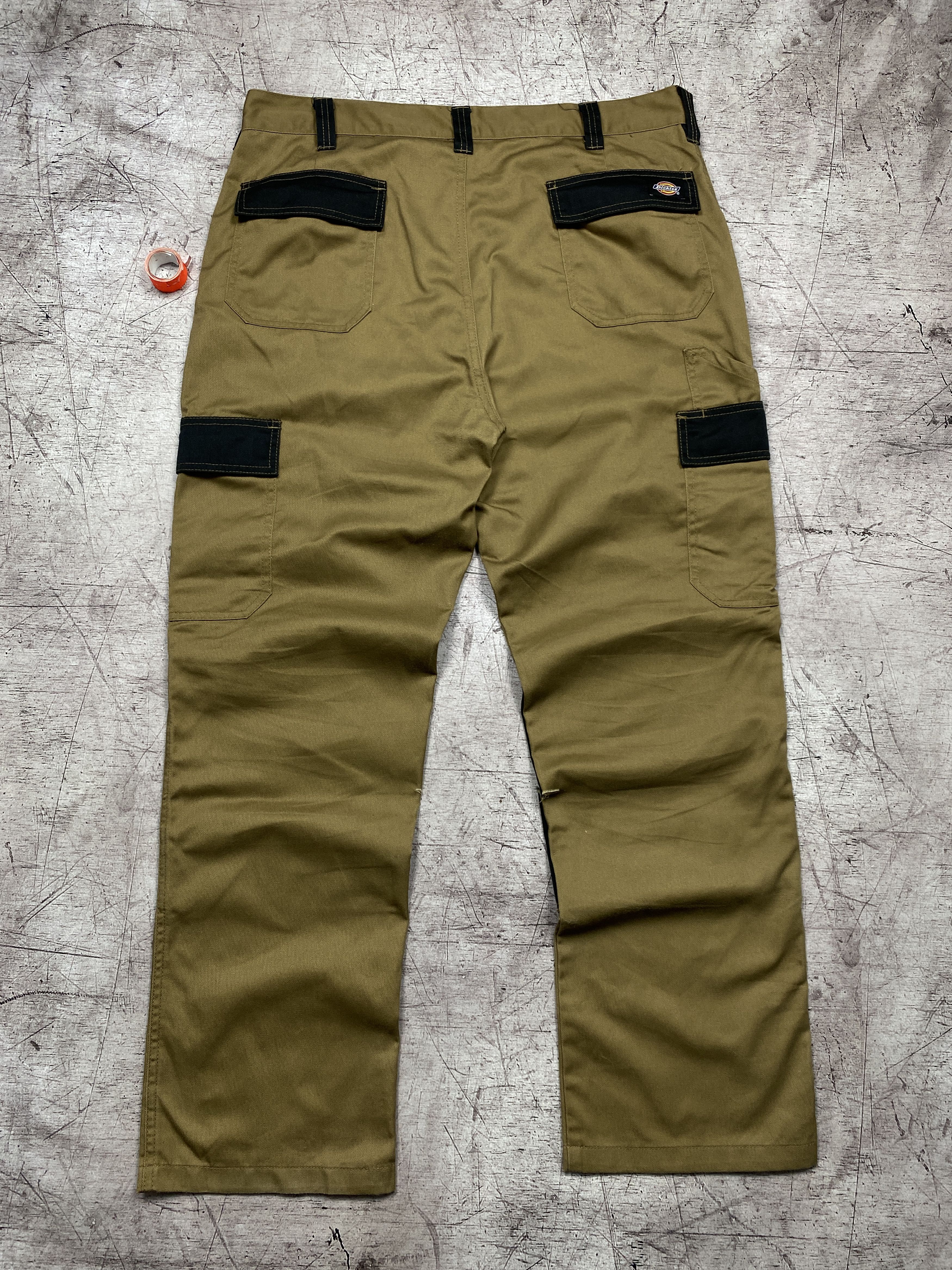 Dickies × Vintage Vintage Dickies Cargo Workwear Multi Pockets Pants Size US 38 / EU 54 - 11 Thumbnail