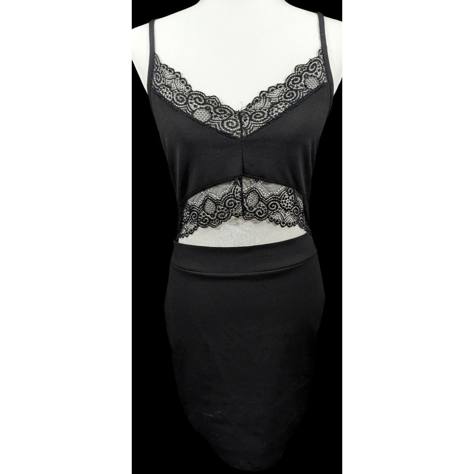 Other Gothic Lace Open Midriff Cocktail Dress by Windsor Size M / US 6-8 / IT 42-44 - 4 Thumbnail