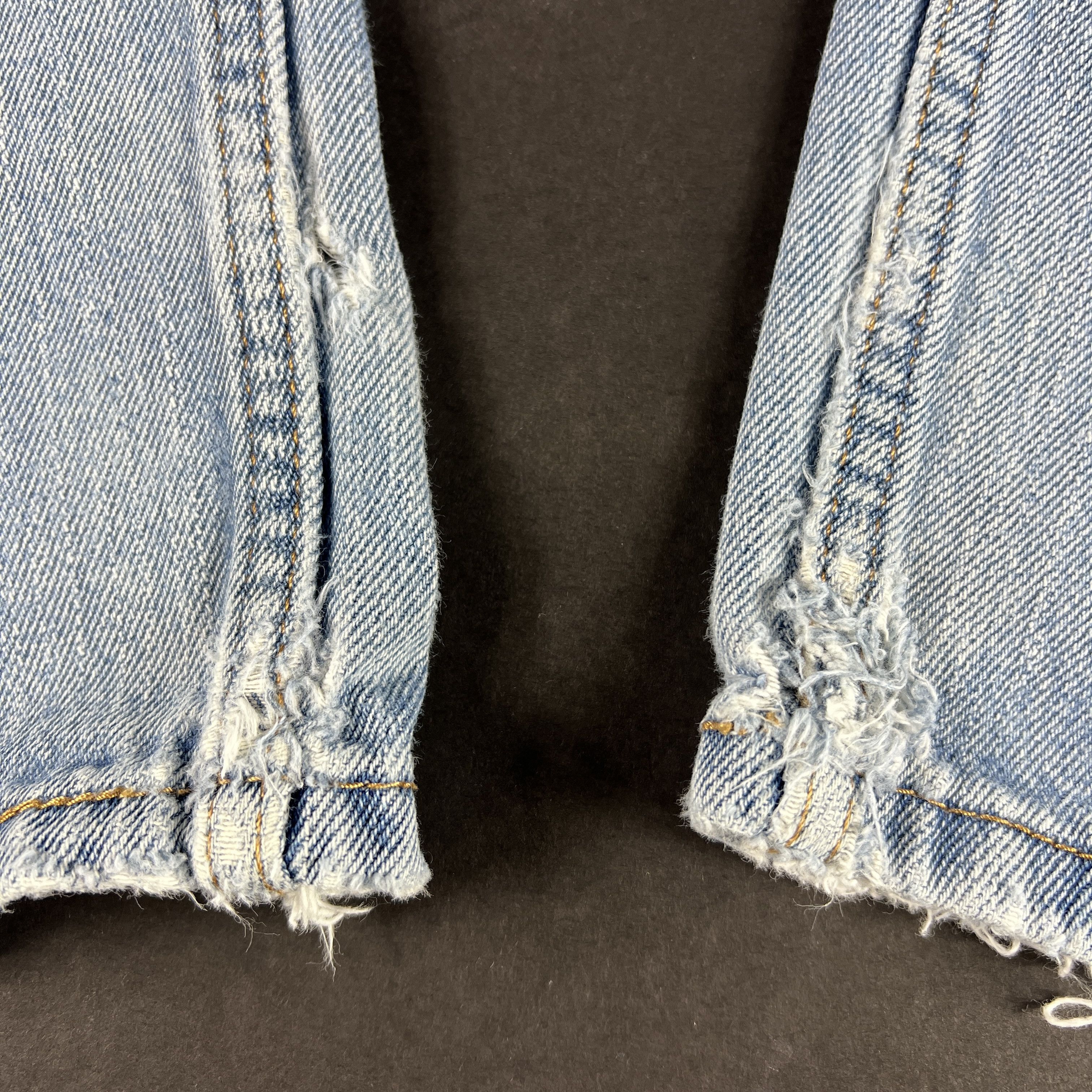 Levi's Levi's Jeans 505 Straight Leg Light Blue Distressed Denim Size US 35 - 3 Thumbnail