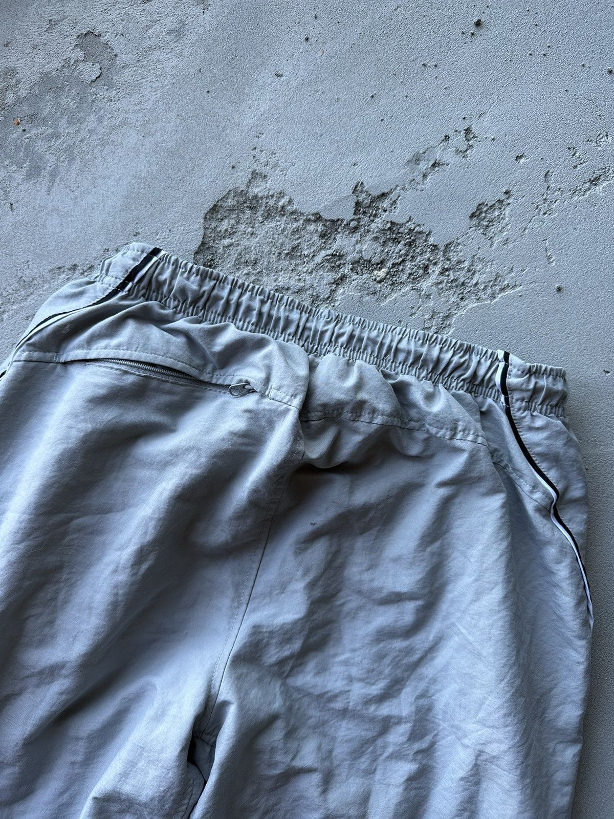 Nike Vintage Y2K Nike Nylon Drill Track Pants Double Swoosh Size US 32 / EU 48 - 4 Thumbnail