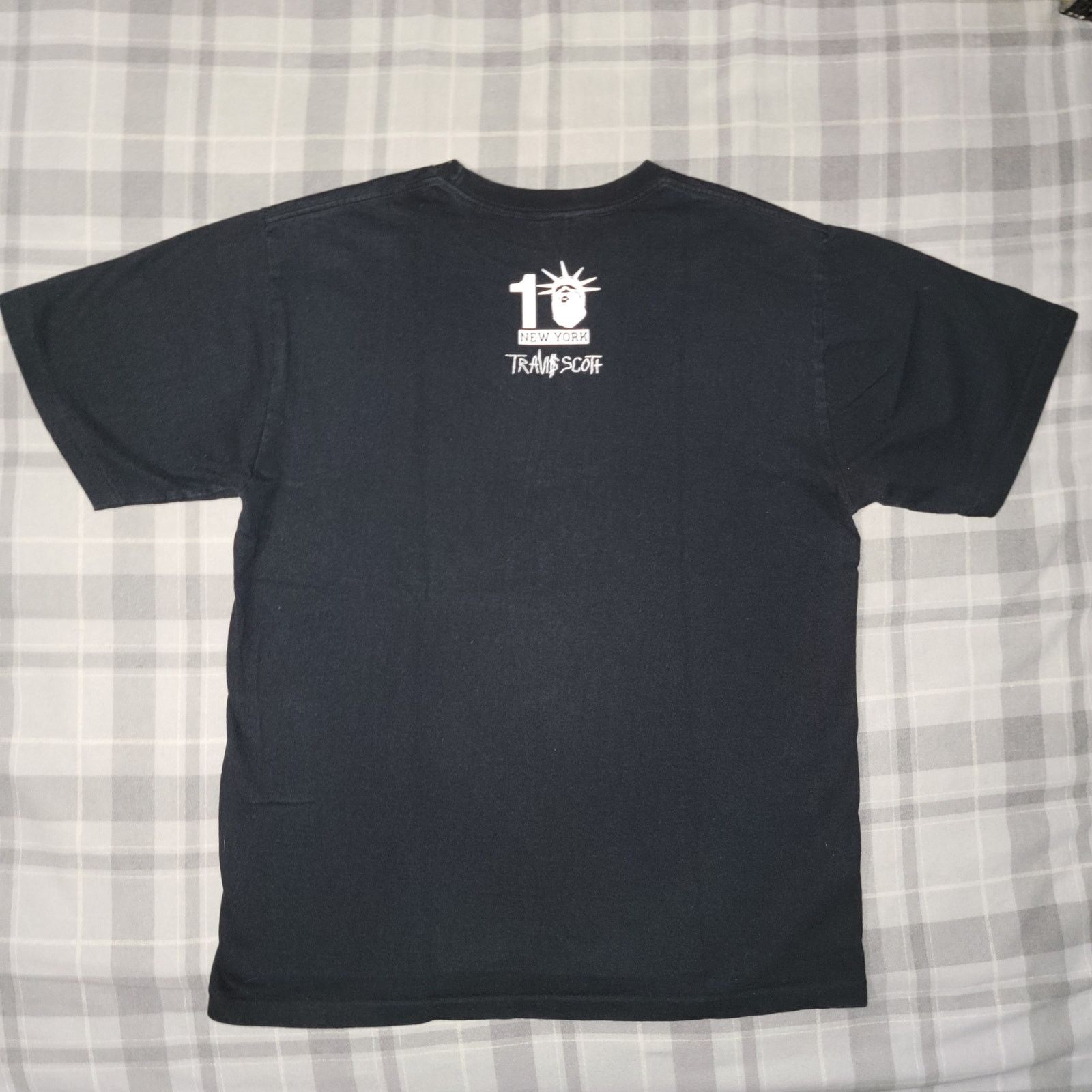 Bape Bape Travis Scott 10th Anniversary New York T-Shirt Size US L / EU 52-54 / 3 - 8 Thumbnail