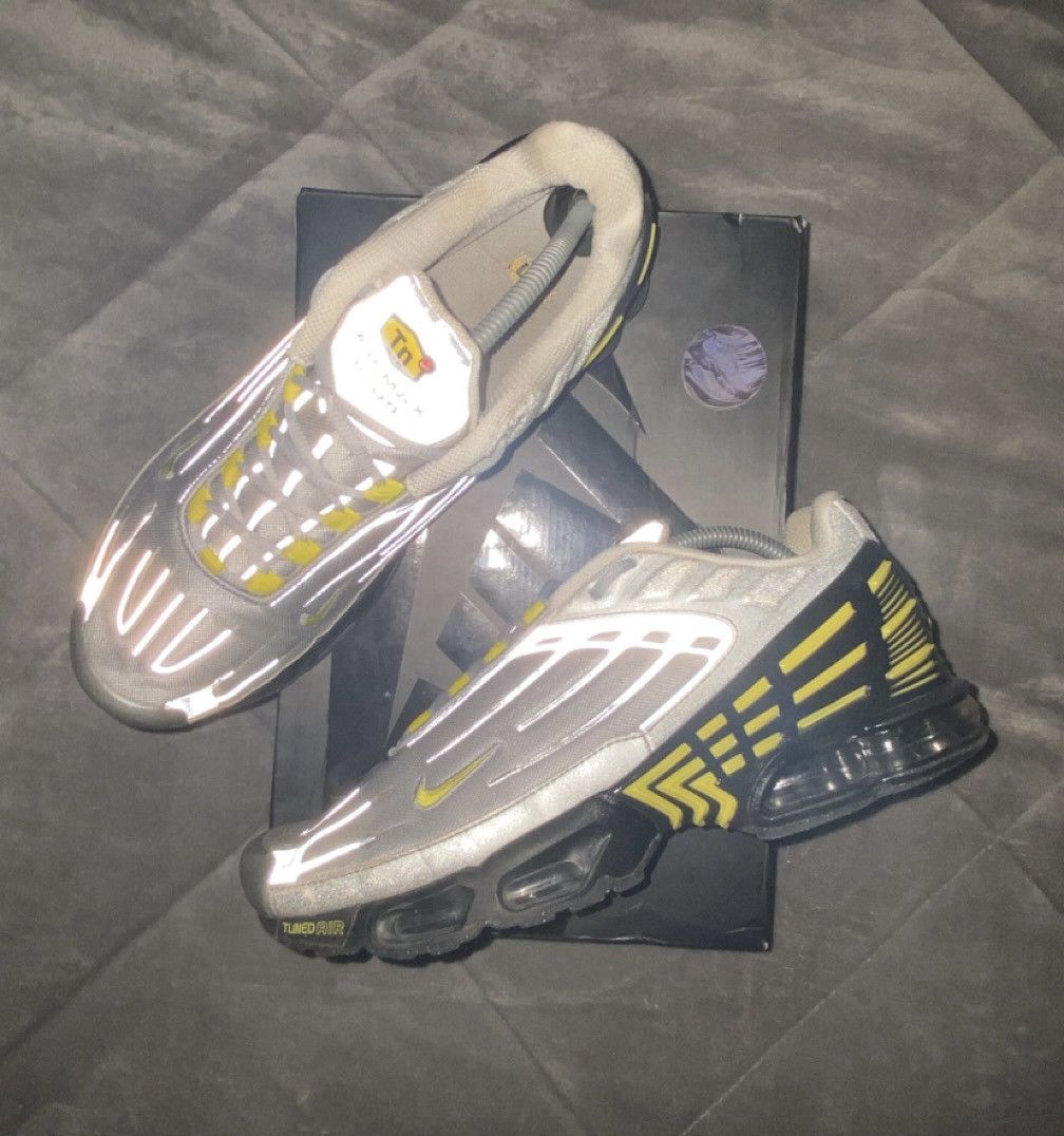 Nike Nike Tn Air Max Plus 3 2023 Silver Yellow Reflective Size US 11 / EU 44 - 2 Thumbnail