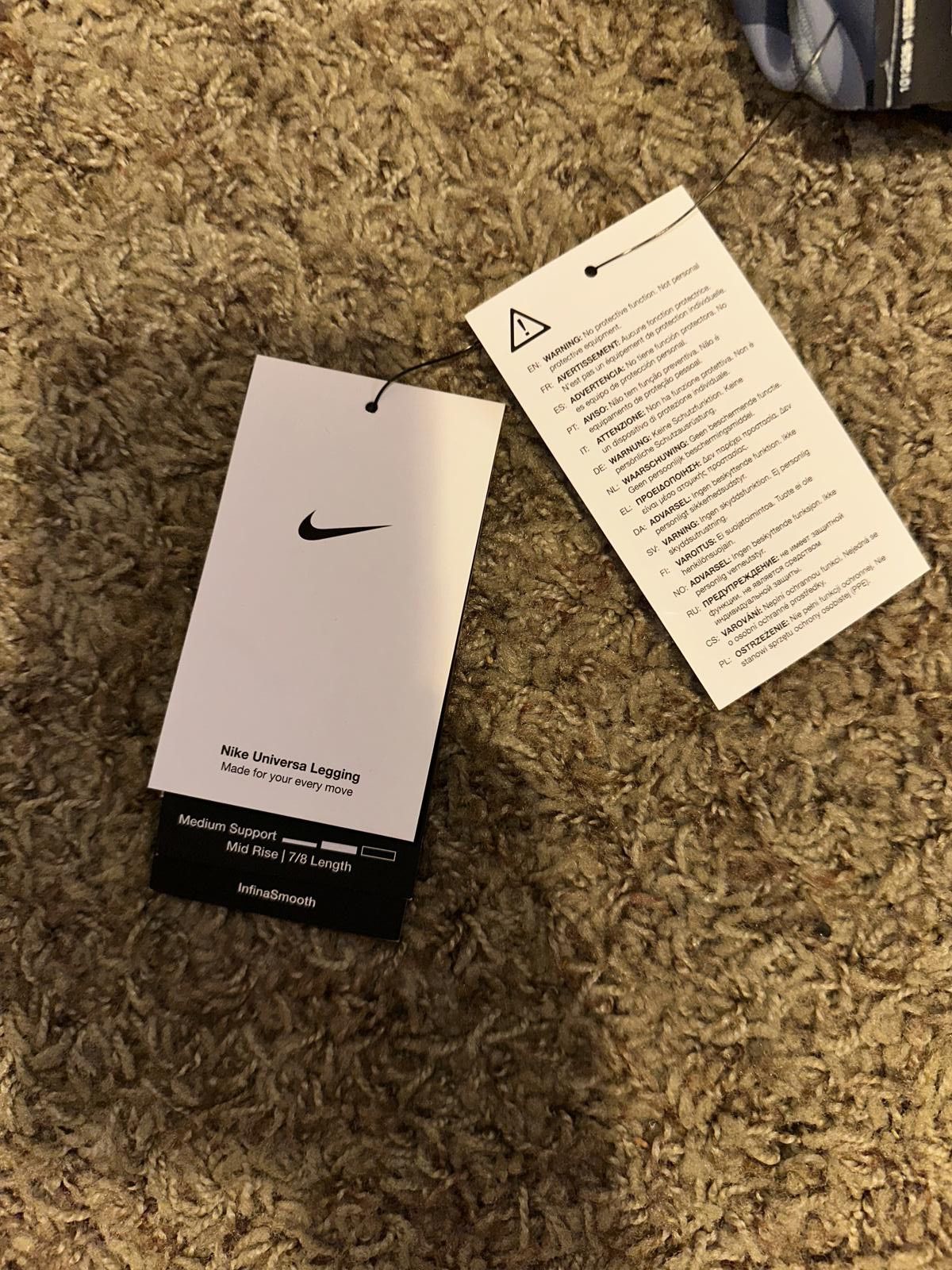 Nike Nike Women's Universa Medium-Support High-Waisted 7/8 Camo Leggings with Pockets Size 28" / US 6 / IT 42 - 8 Thumbnail