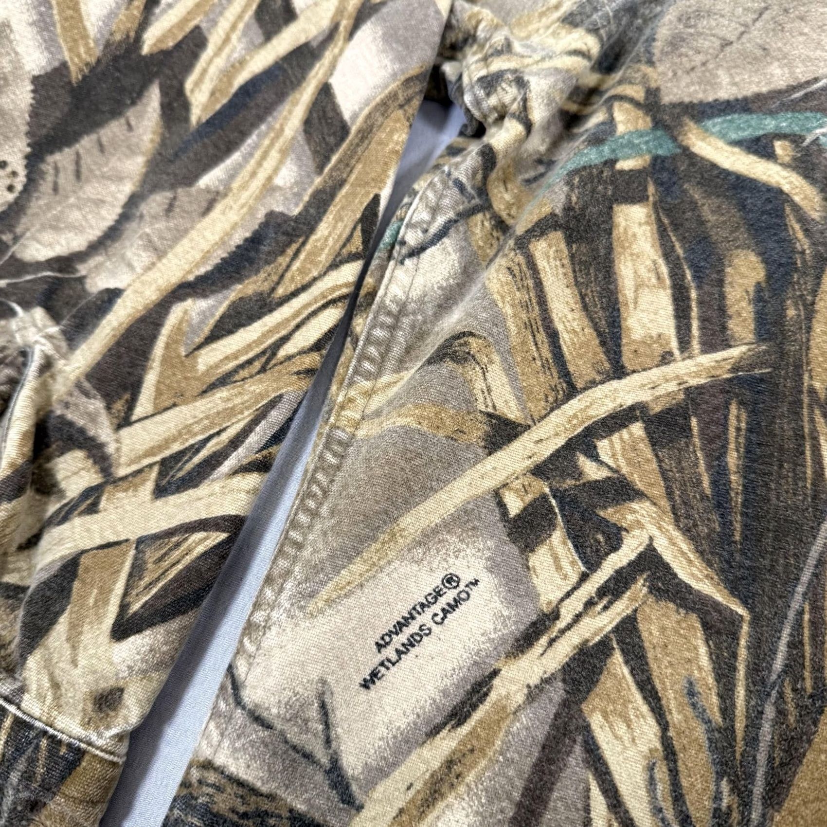 Vintage VINTAGE LL Bean Shirt Mens XLT Advantage Wetlands Camo Button Up Flannel 90s USA Size US XL / EU 56 / 4 - 3 Thumbnail