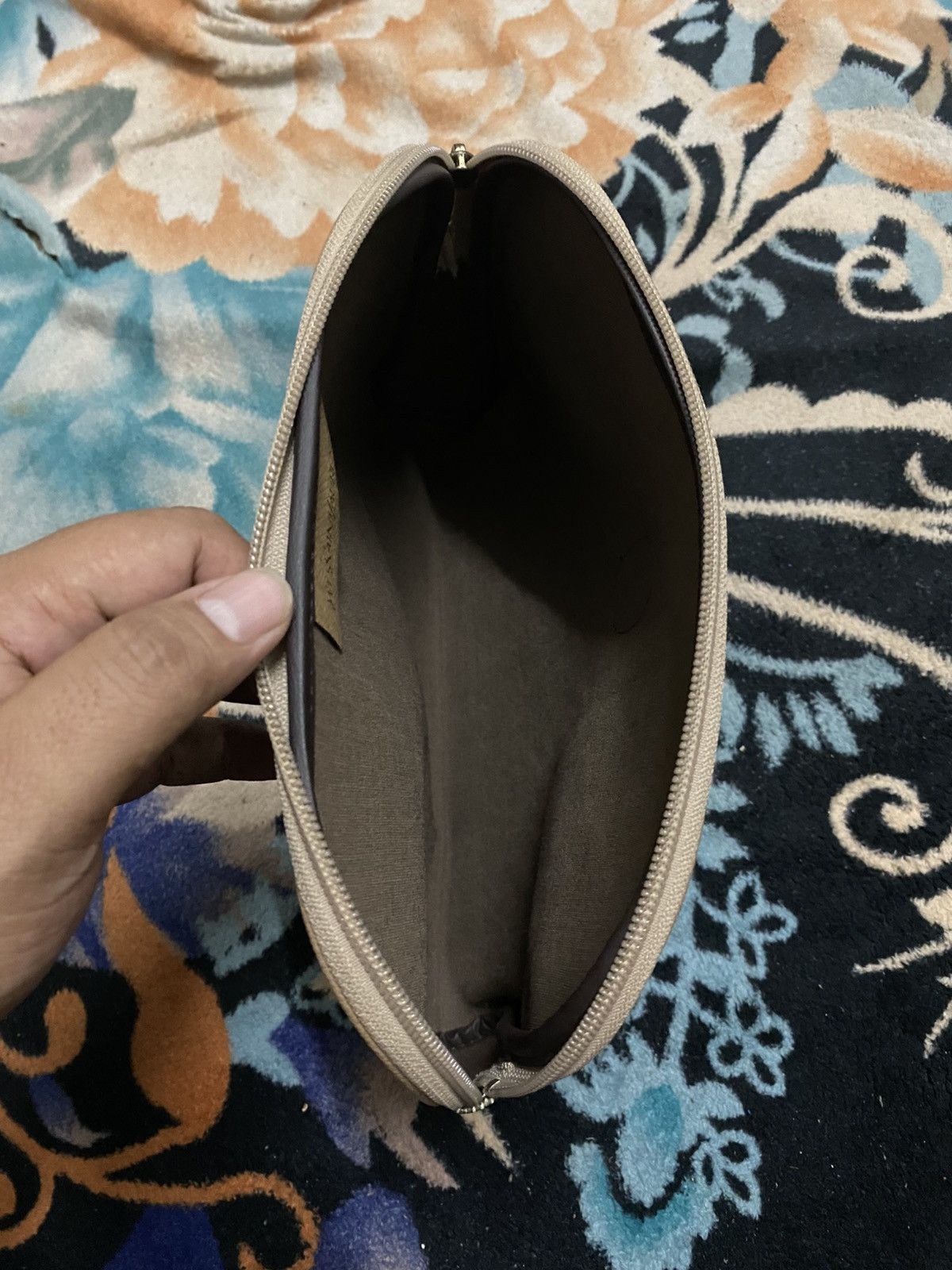 Yves Saint Laurent Vintage Yves Saint Laurent Clutch Bag Size ONE SIZE - 8 Thumbnail