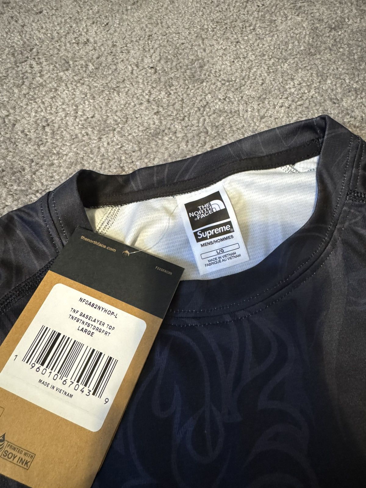 Supreme × The North Face Supreme North Face Longsleeve Size US L / EU 52-54 / 3 - 3 Thumbnail