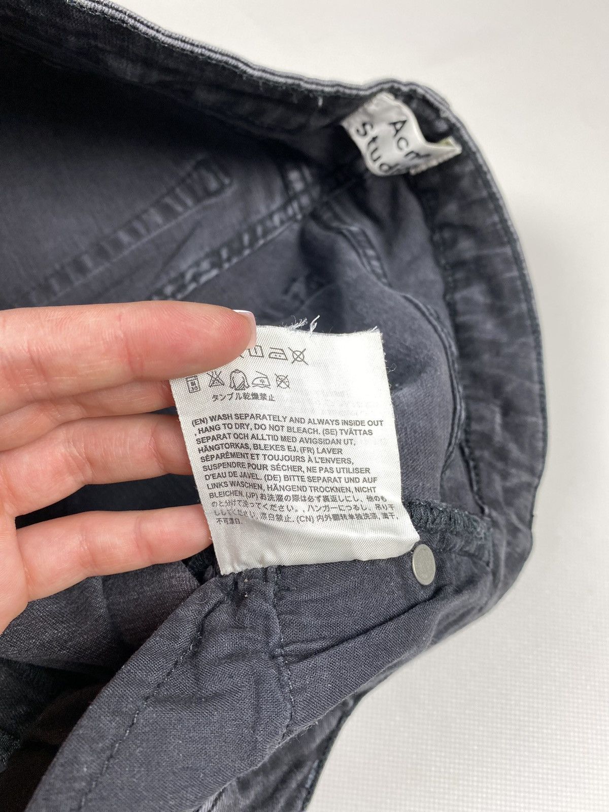Acne Studios Acne Studios Flex Used Black ladies jeans size 26 / 32 Size 26" / US 2 / IT 38 - 16 Thumbnail