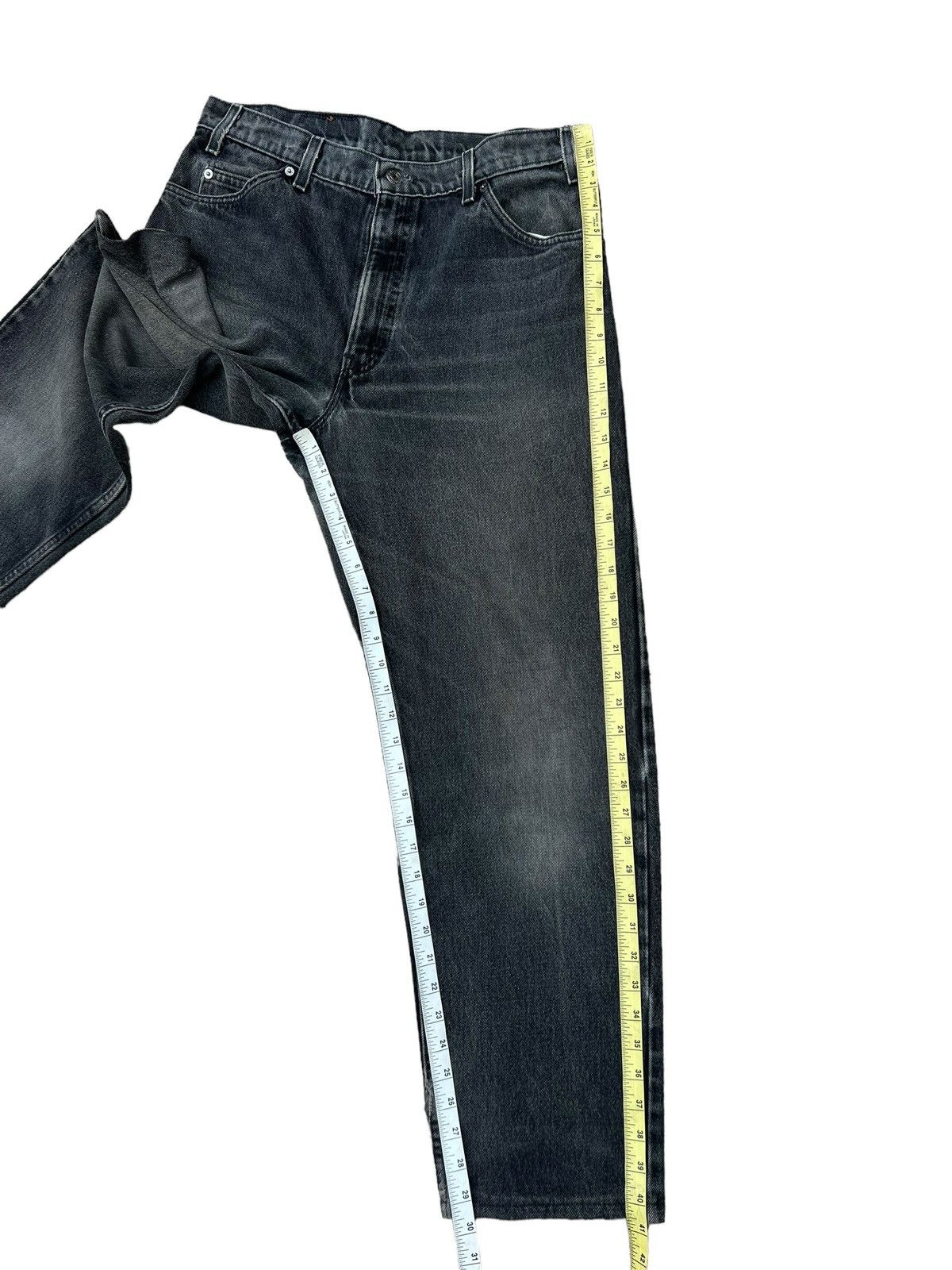 Levi's 1993 Levi’s 550 Orange Tab Sun Fade Black Denim Baggy Jeans Size US 34 / EU 50 - 5 Thumbnail