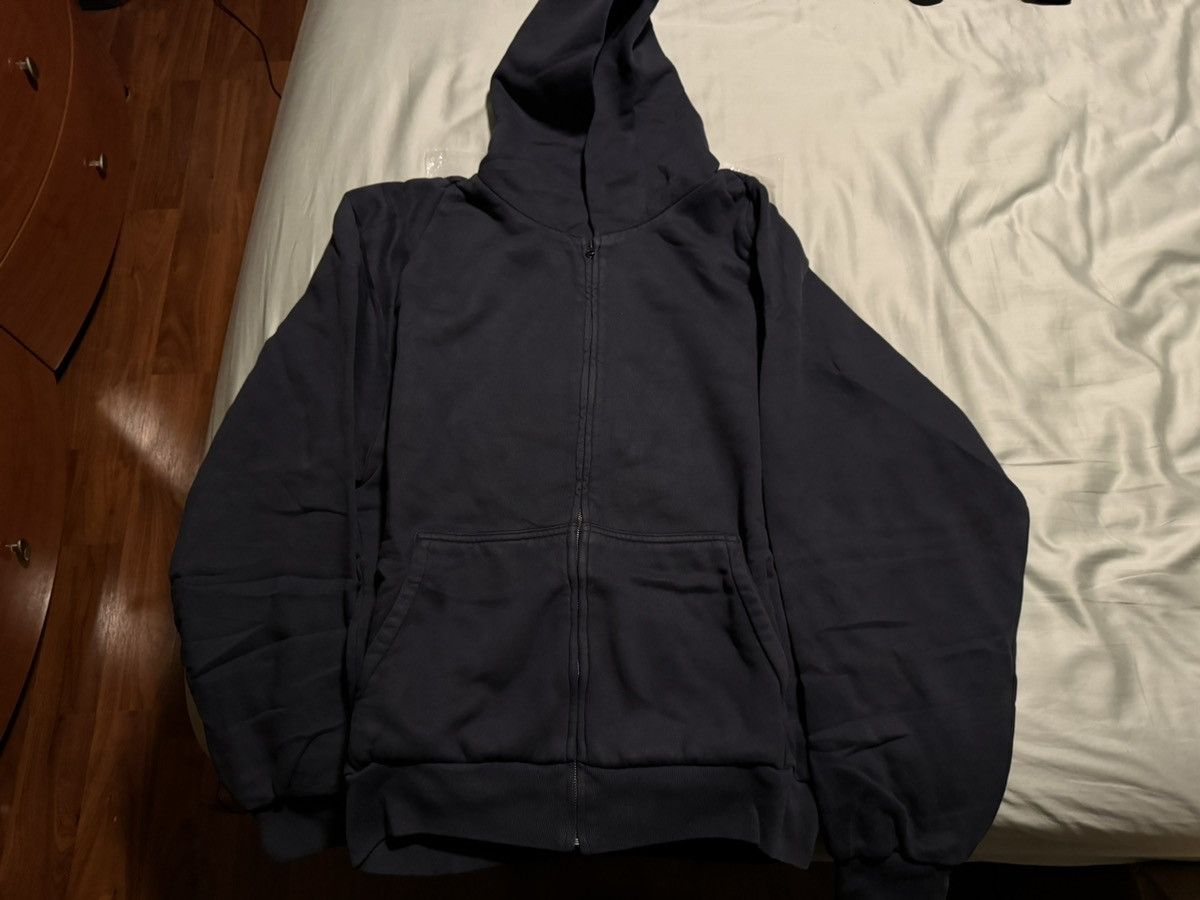 Balenciaga × Gap × Kanye West Yeezy Gap Zip Up Hoodie Navy Size Medium Size US M / EU 48-50 / 2 - 2 Thumbnail