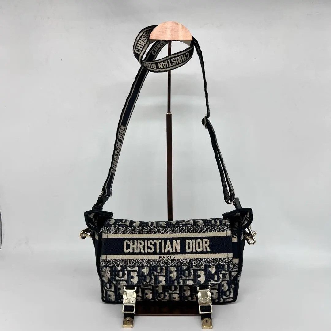 Dior Pre-loved Bag Very good condition Size ONE SIZE - 1 Thumbnail