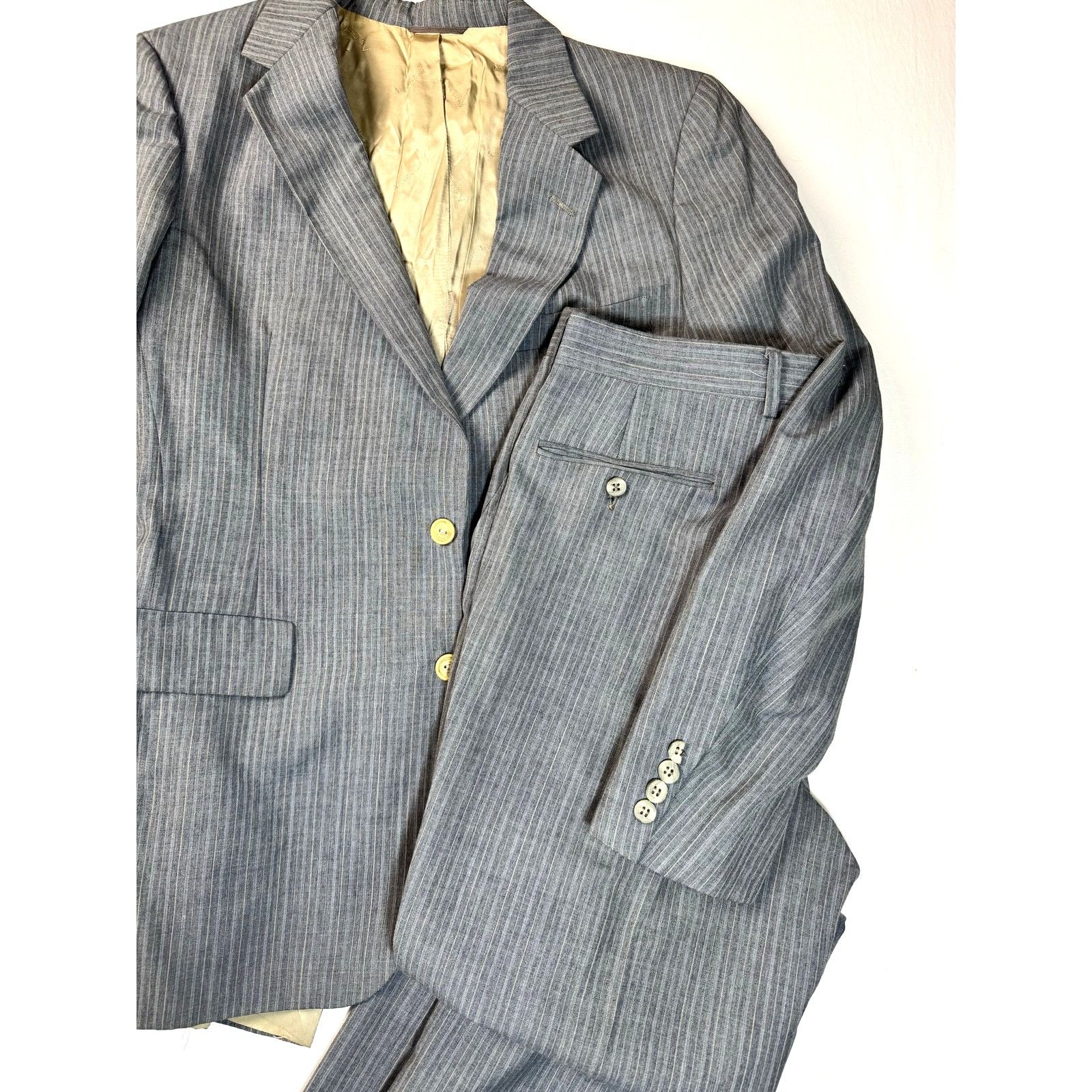Aquascutum 70s VTG Aquascutum London Gray Pinstripe Suit 40R 34x33 Size 40R - 1 Thumbnail