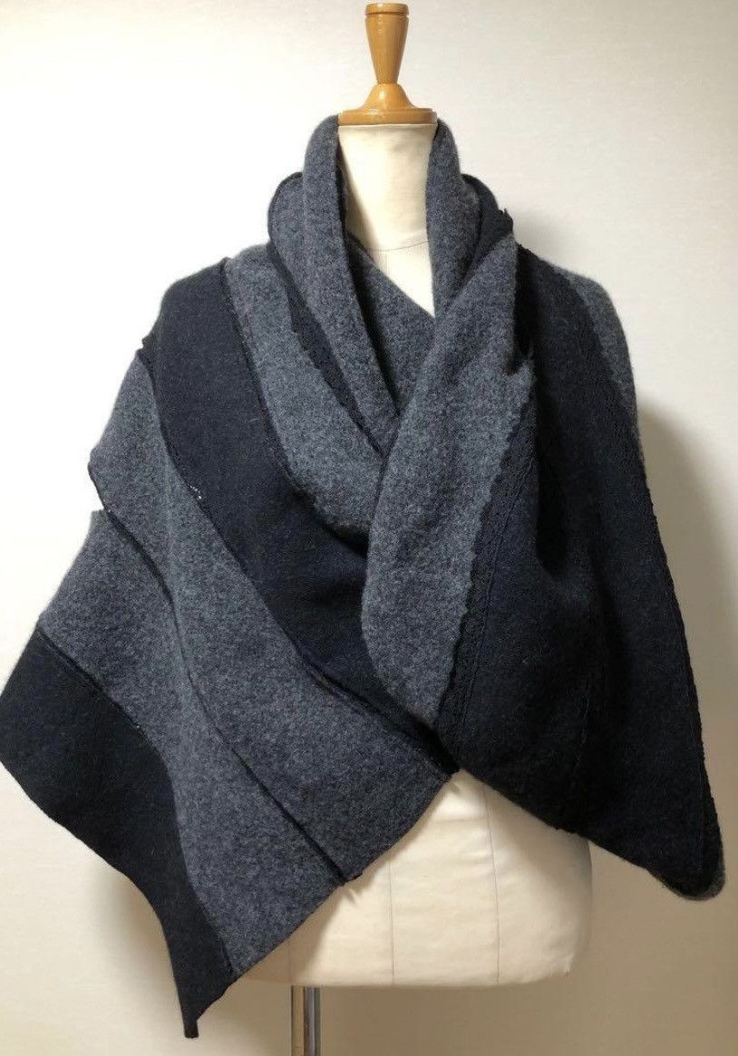 柔らかな質感の Comme Des Garcons Scarf | Grailed 小物