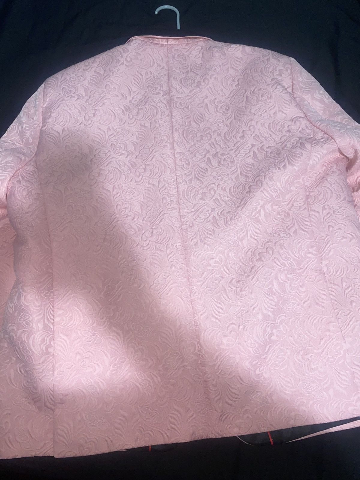 Other Elegant Pink Floral Jacquard Tuxedo Suit Set & Velvet Loafer Size 52R - 4 Thumbnail