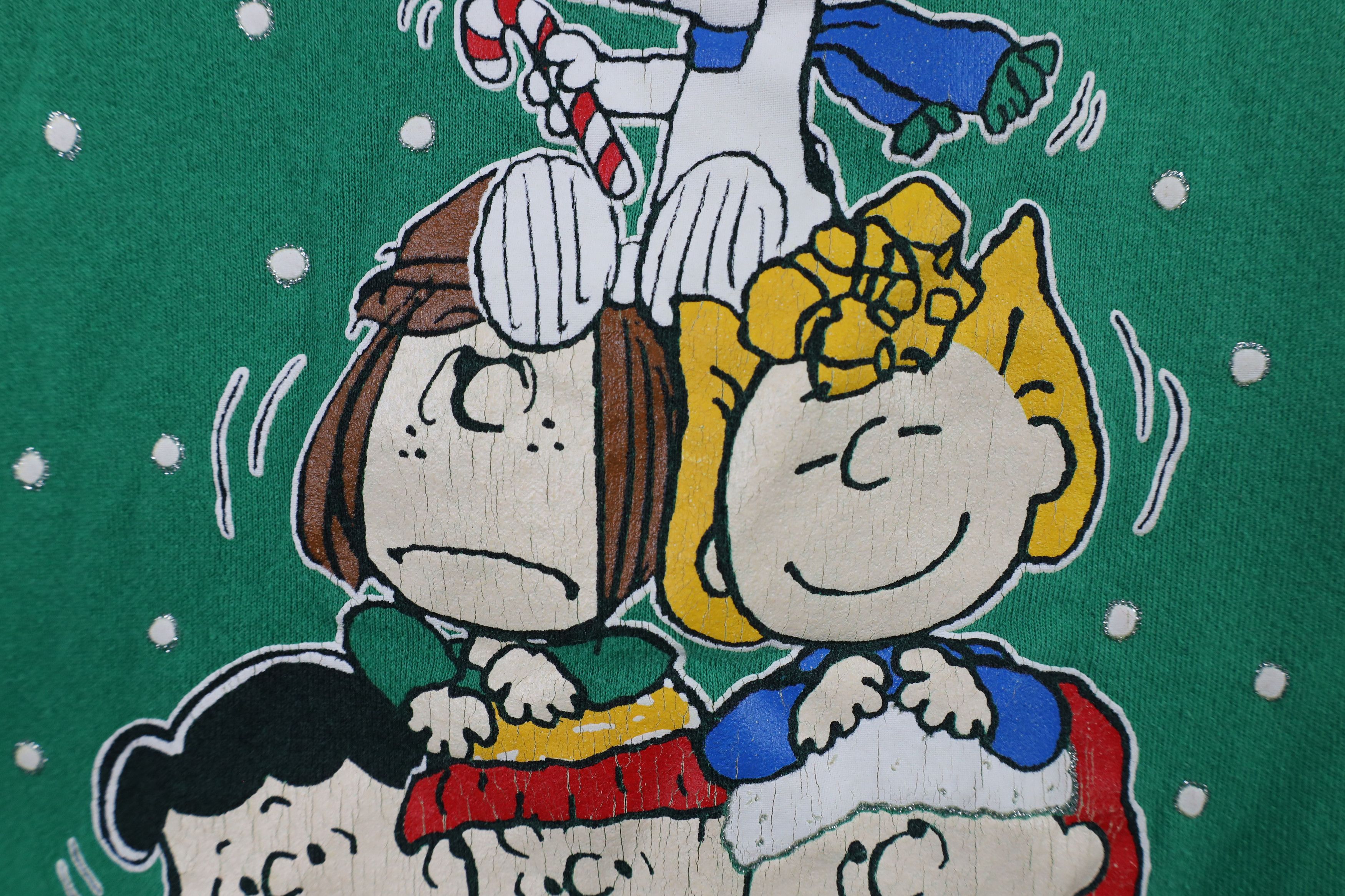 Vintage Vintage 90s Charlie Brown Peanuts Christmas Tree Sweatshirt Size US L / EU 52-54 / 3 - 6 Thumbnail