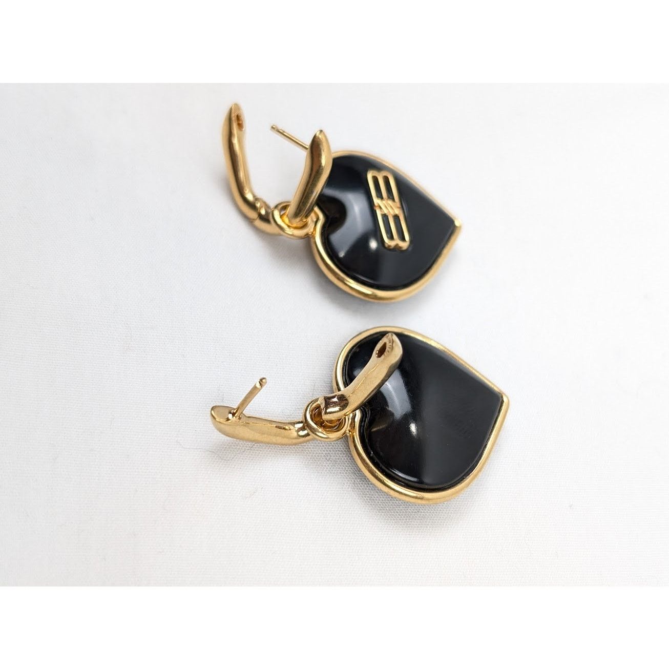 Balenciaga o1rshd1 Q:2 / Size: OS / Heart Earrings In Black Size ONE SIZE - 10 Thumbnail