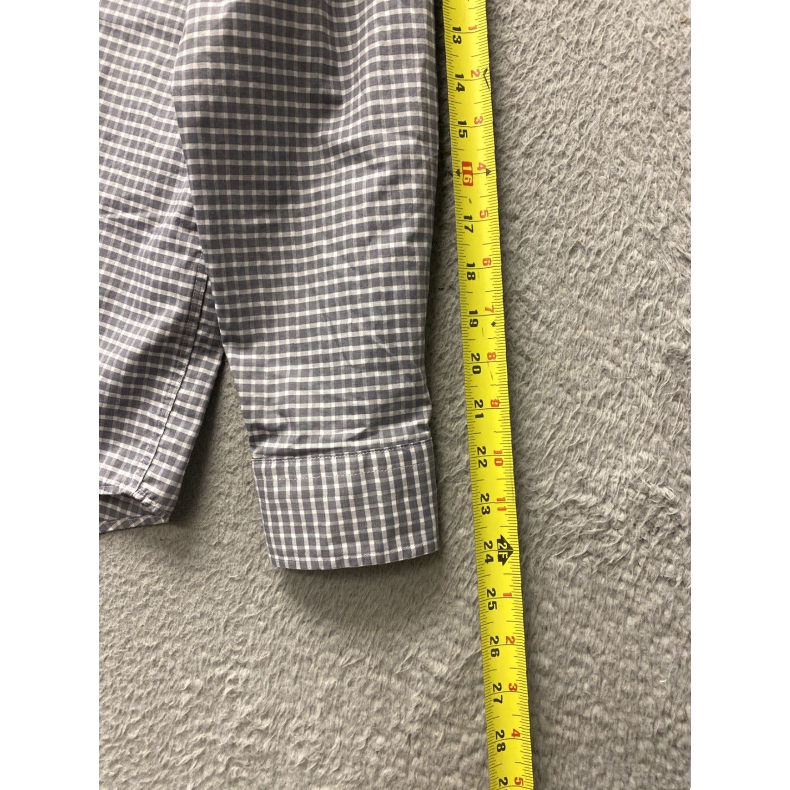 Joseph Abboud Joseph Abboud Dress Shirt Mens 16.5 Gray Check 100% Cotton Button Up Medium Classic Mens - 16.5/32-33, Regular Fit, Barrel Cuff, Spread Collar Size 42R - 7 Thumbnail