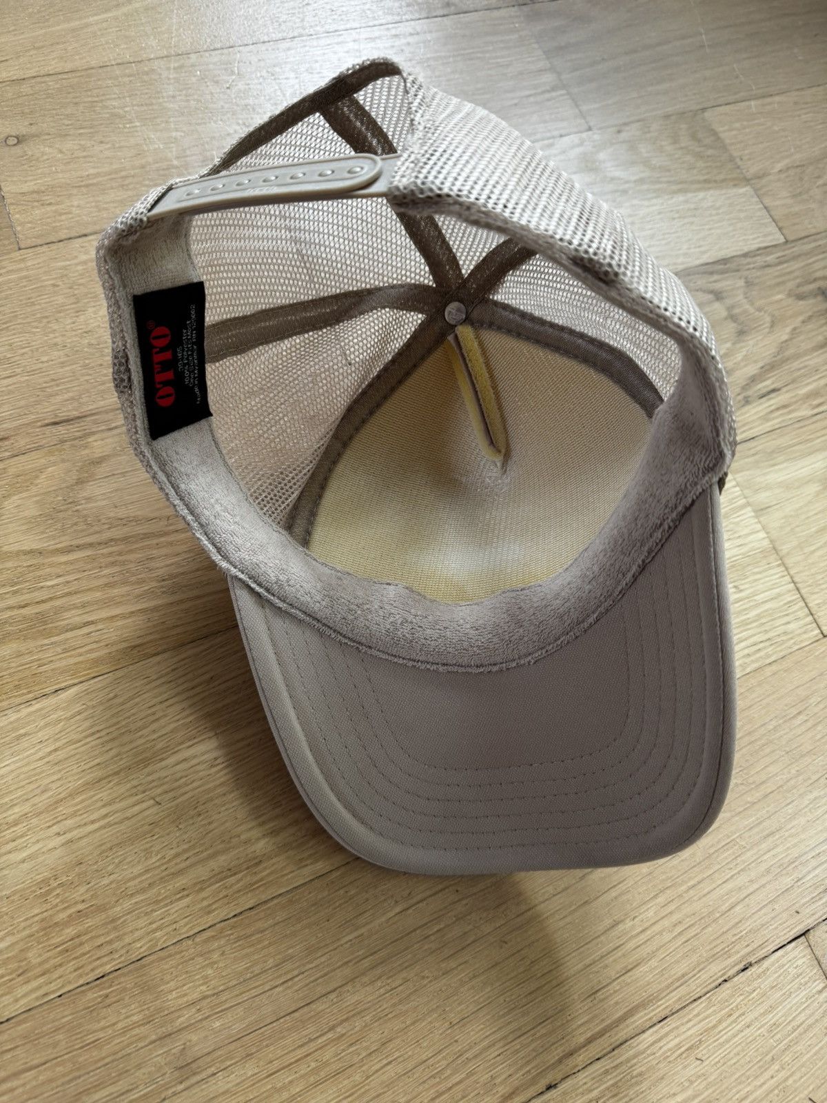 Otto Cronies Sports Bar Trucker Hat RARE! Size ONE SIZE - 4 Thumbnail