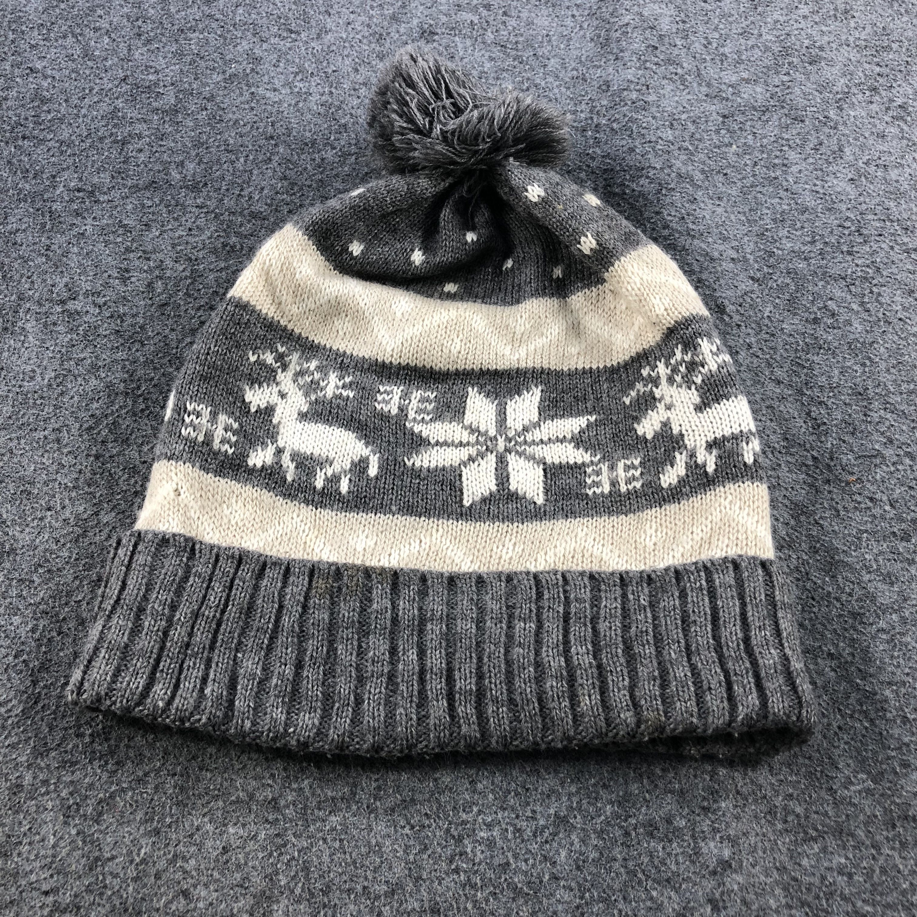 Vintage Unknown Reindeer Design Bobble Beanie Snowcap Snow Hat B231 Size ONE SIZE - 3 Thumbnail