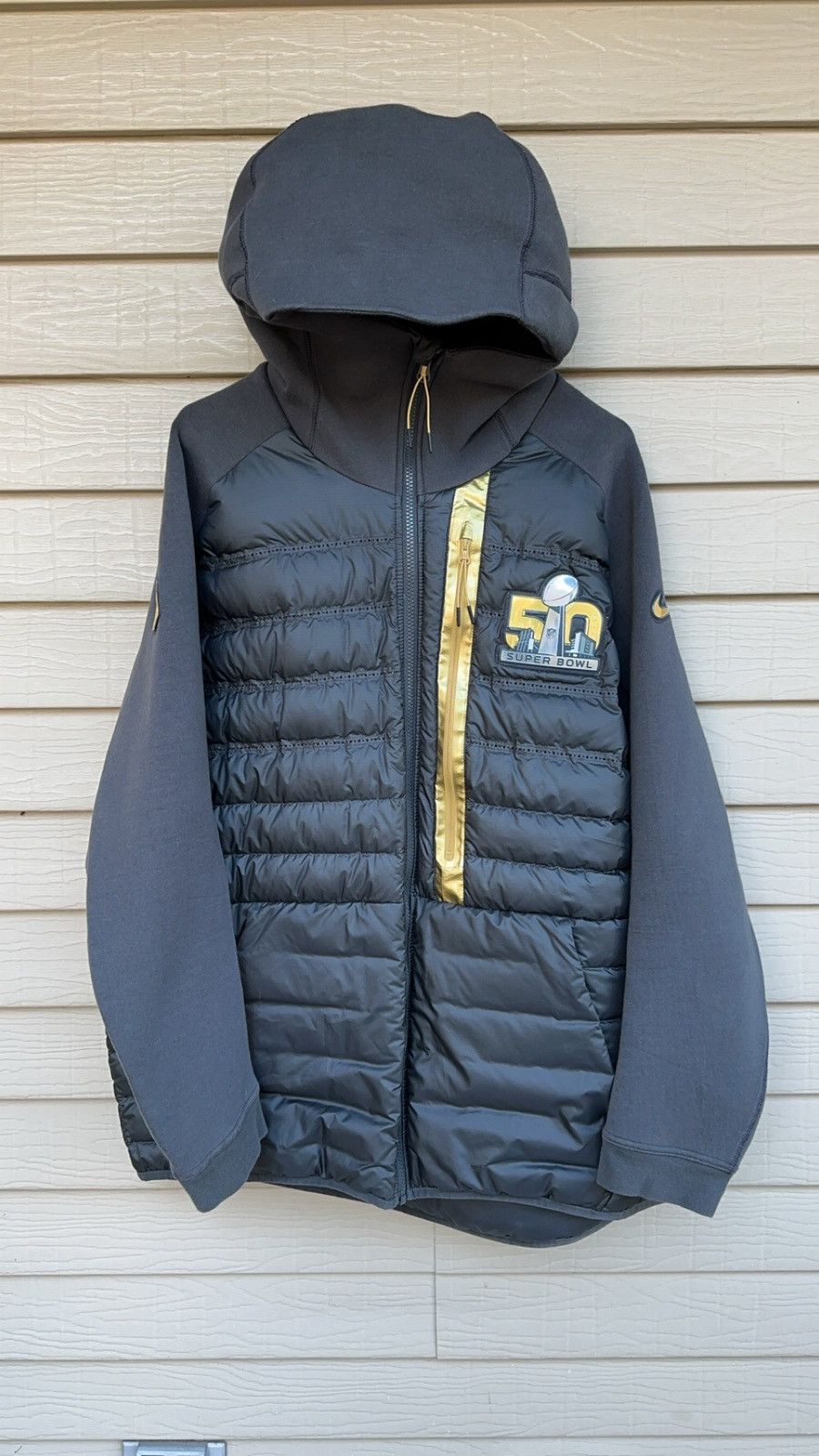 image of Nfl x Nike Limited Edition Super Bowl 50 Aeroloft Down Jacket XL in Black, Men's