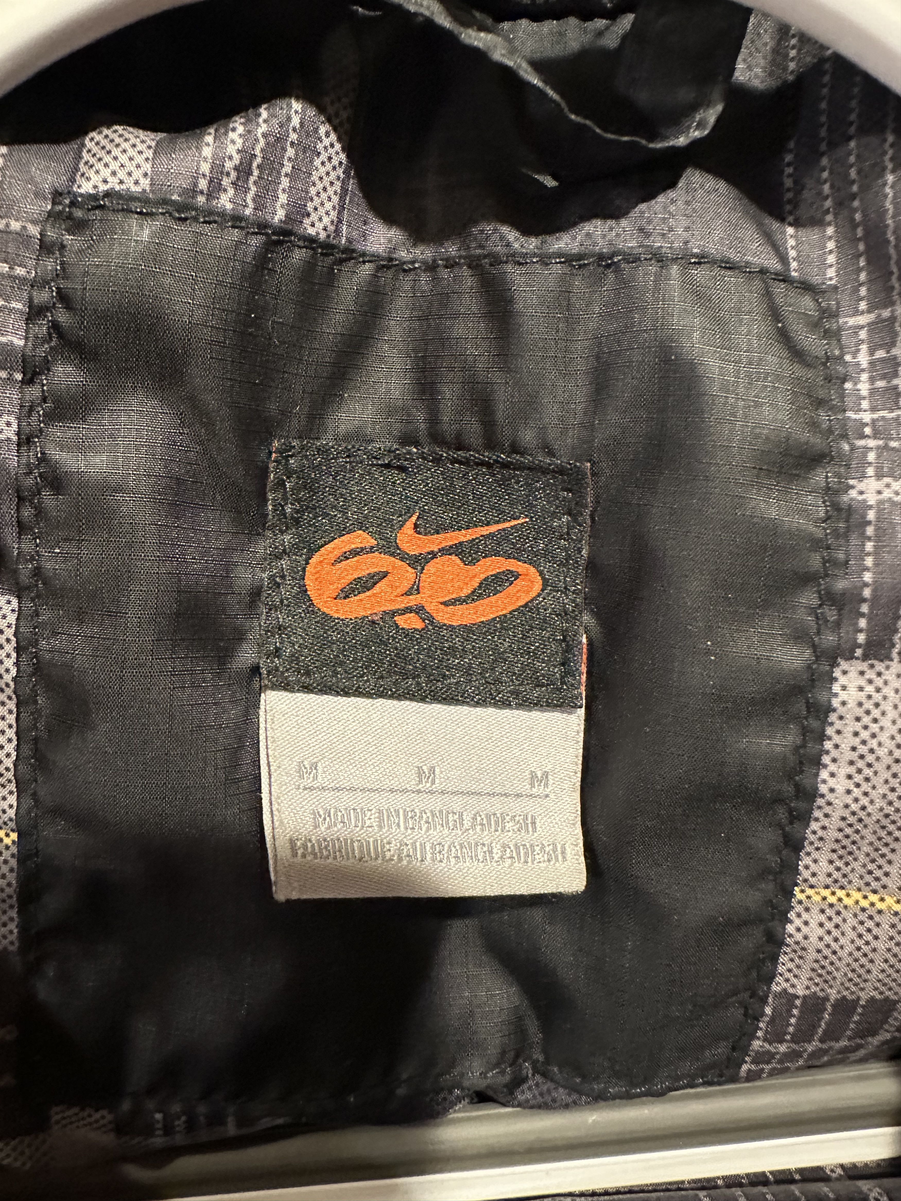 Nike Vintage Black Nike 6.0 Puffer vest Size US M / EU 48-50 / 2 - 3 Thumbnail