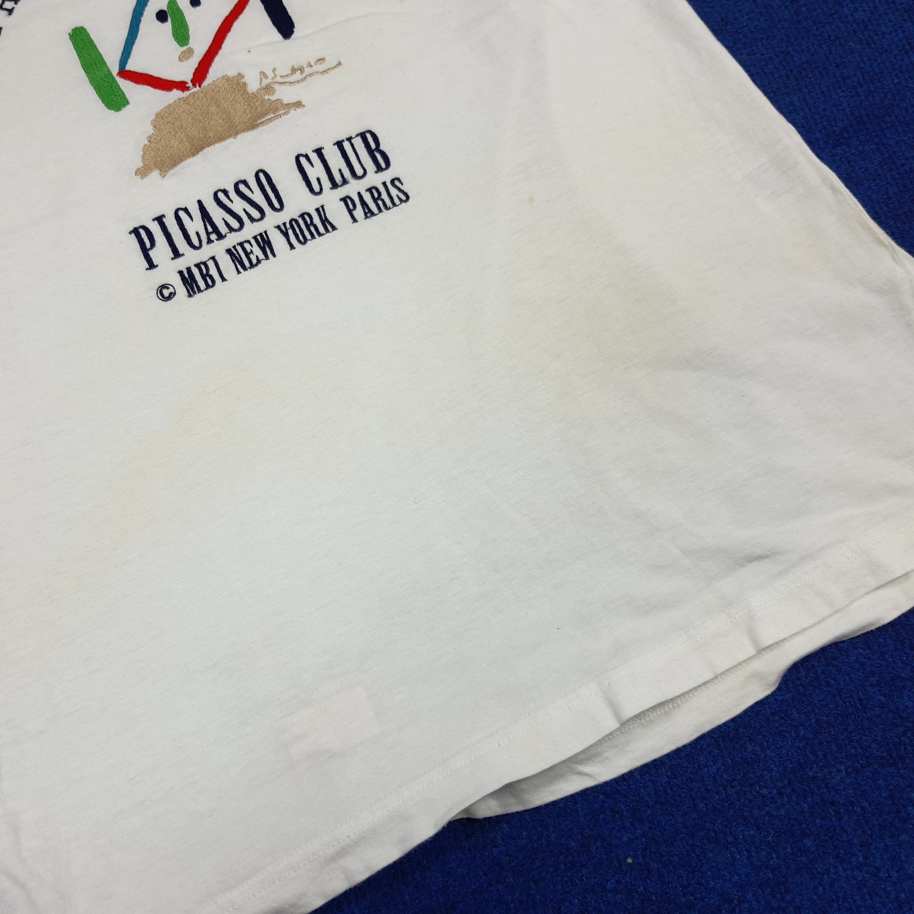 Paloma Picasso Vintage 90s Pablo Picasso Club Art Graphic T-Shirt C294N79 Size US M / EU 48-50 / 2 - 11 Thumbnail
