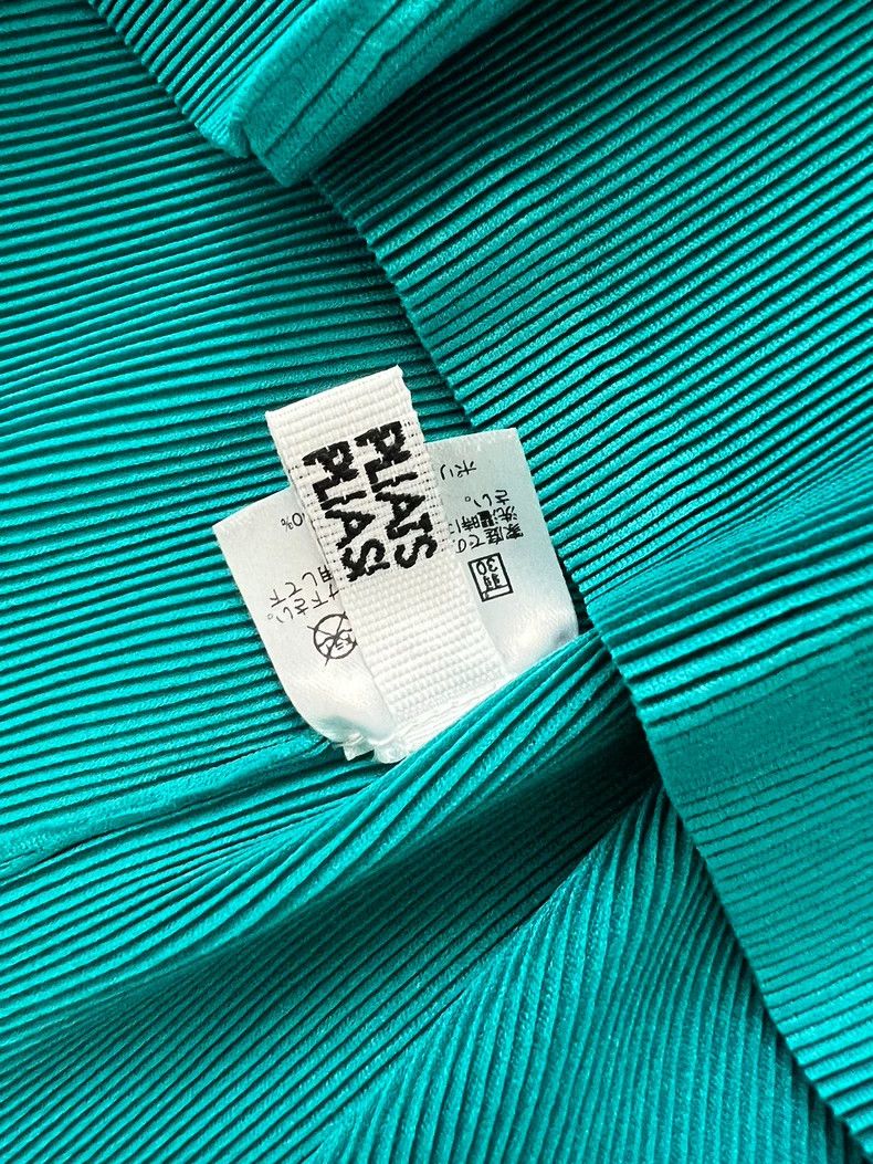 Issey Miyake issey miyake Peacock blue short-sleeved T-shirt 2505-Nextar Size S / US 4 / IT 40 - 2 Thumbnail