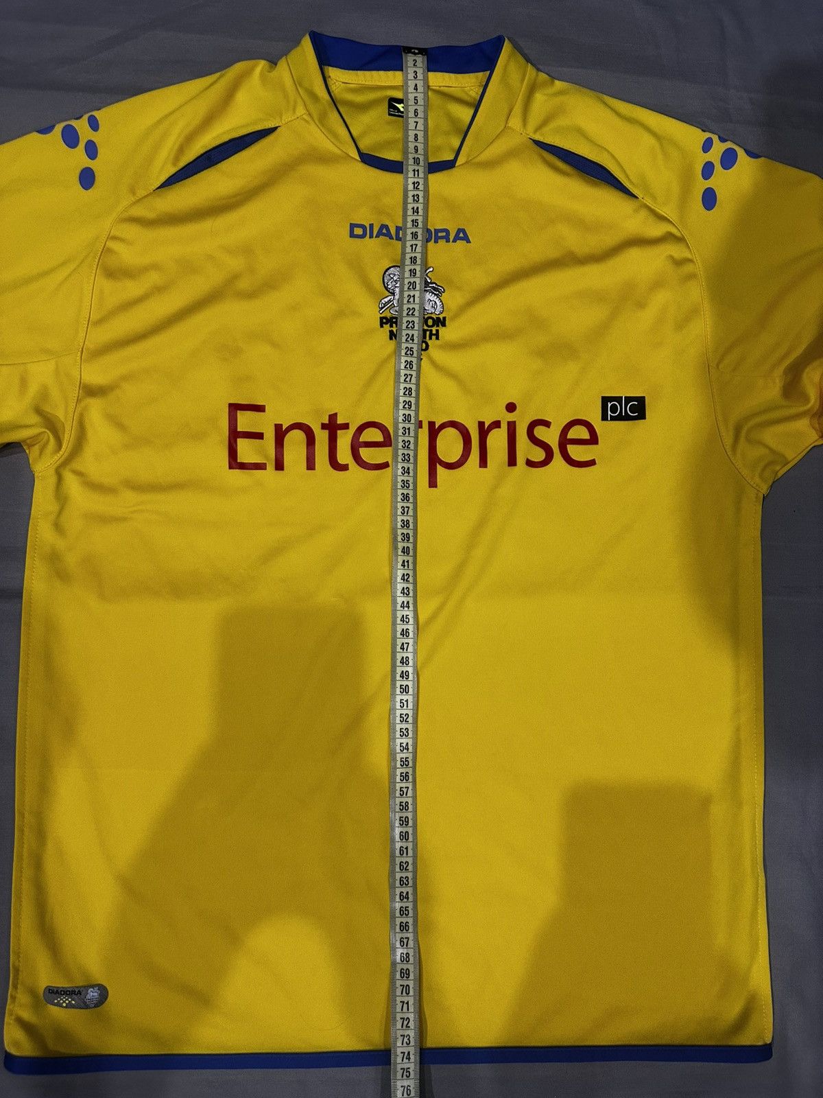 Diadora Sheffield Wednesday home football shirt jersey DIADORA Size US L / EU 52-54 / 3 - 7 Thumbnail
