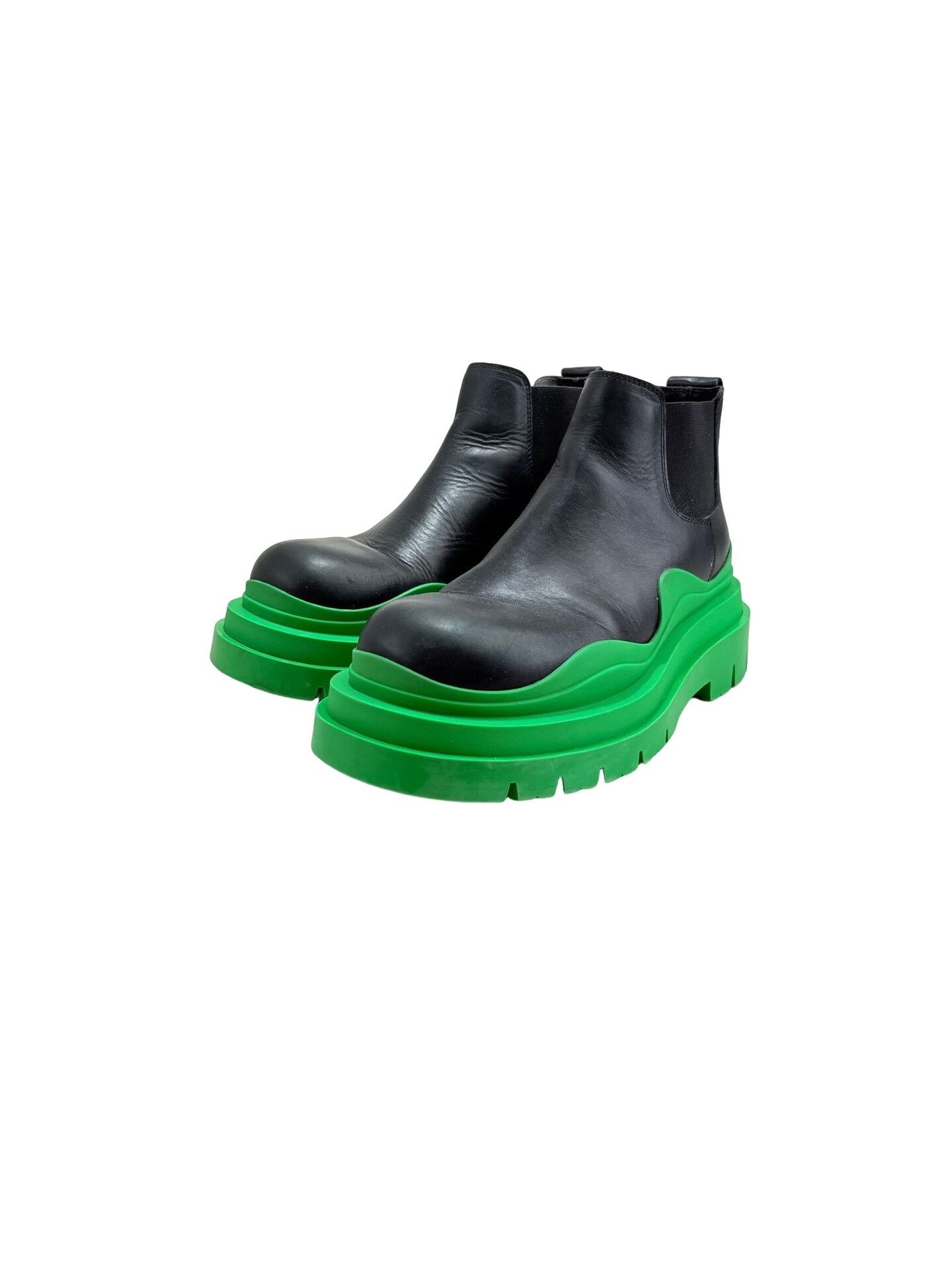 Bottega Veneta Bottega Veneta Green Sole Chelsea Boots 38 Size US 8 / IT 38 - 1 Thumbnail