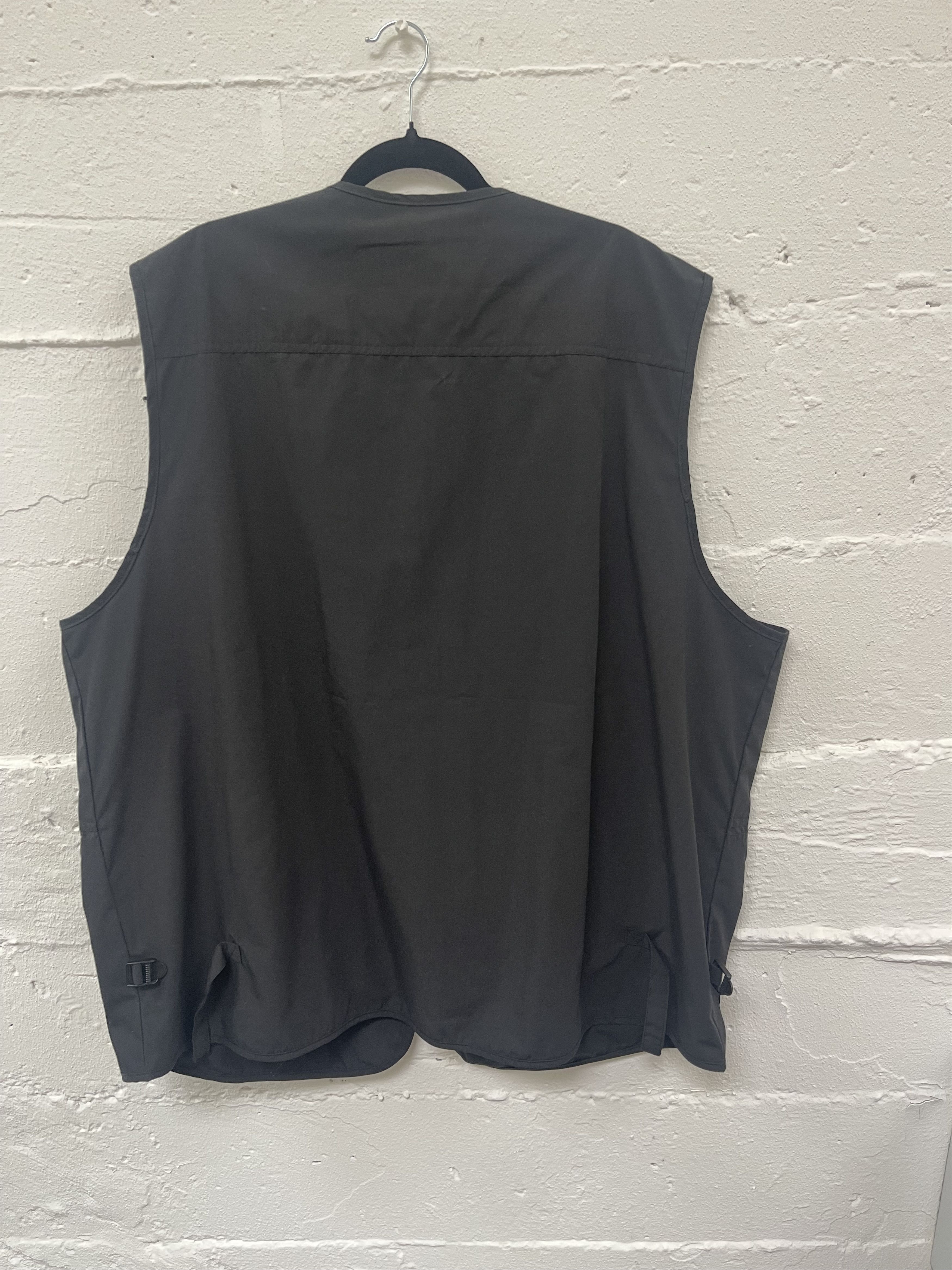 Other Fishing Vest Size US XXL / EU 58 / 5 - 6 Thumbnail