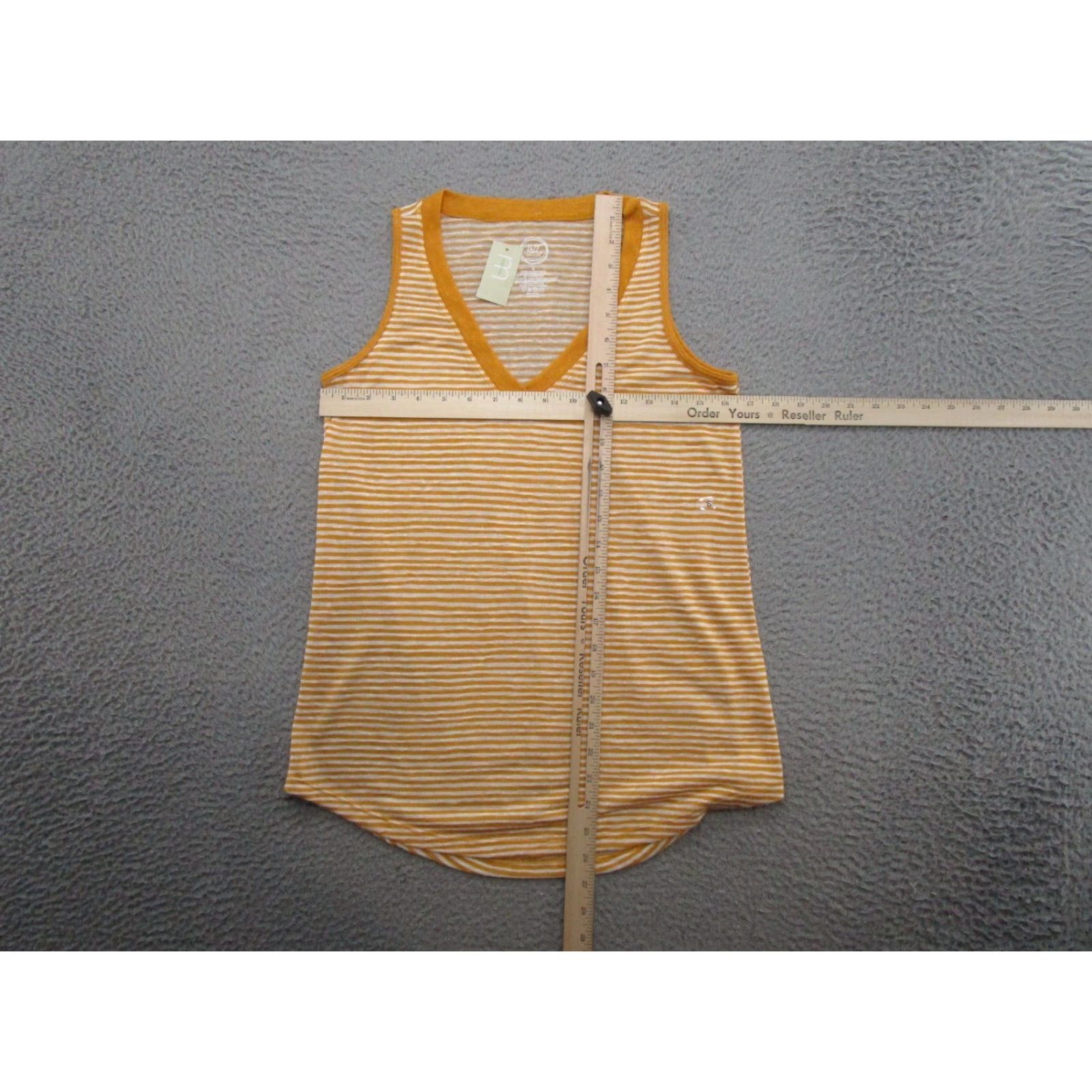 Vintage Maurices Women's Tank Striped Lightweight Sleeveless V-Neck S NEW Size S / US 4 / IT 40 - 3 Thumbnail