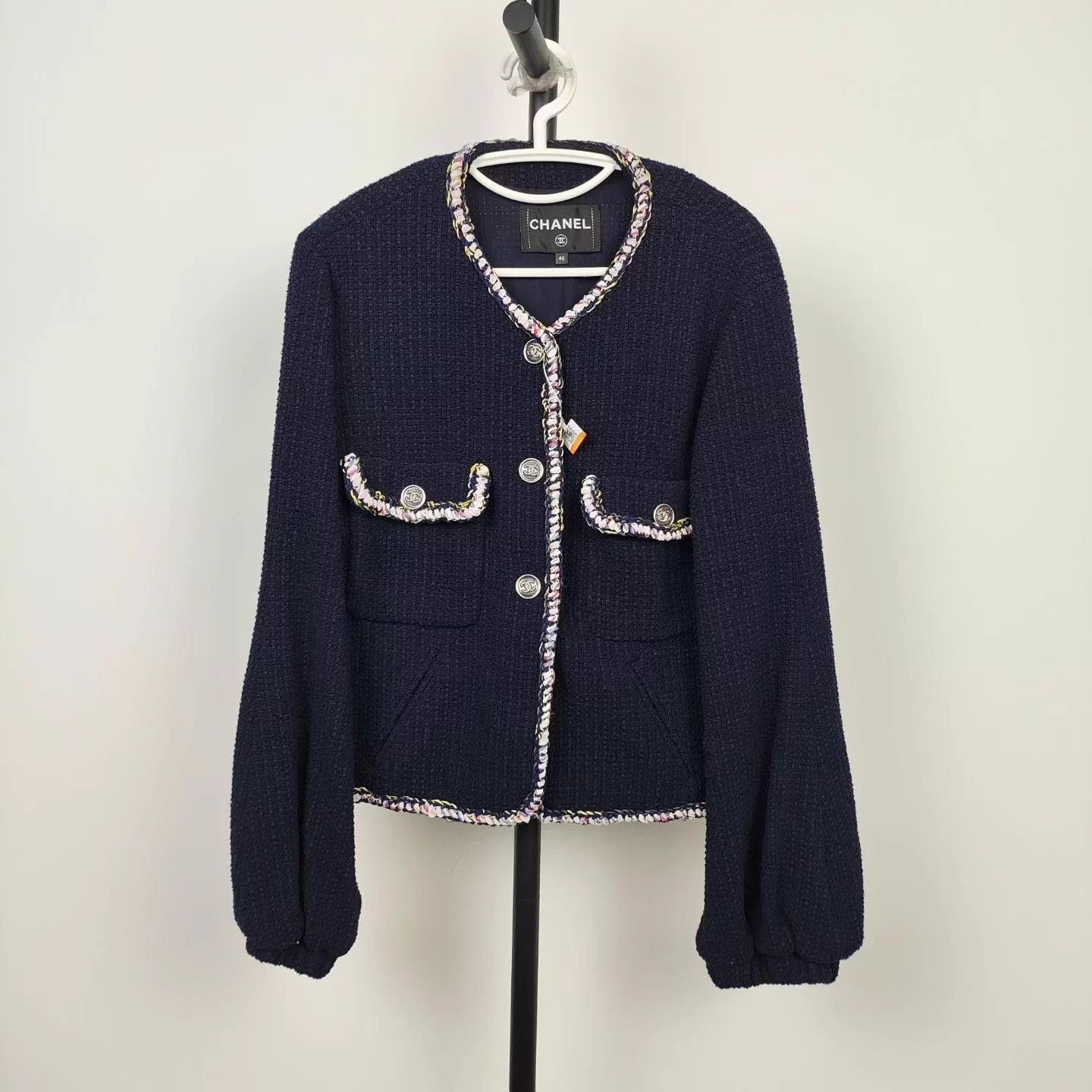 Chanel Chanel Classic Wool Blend Jacket Size M / US 6-8 / IT 42-44 - 1 Thumbnail