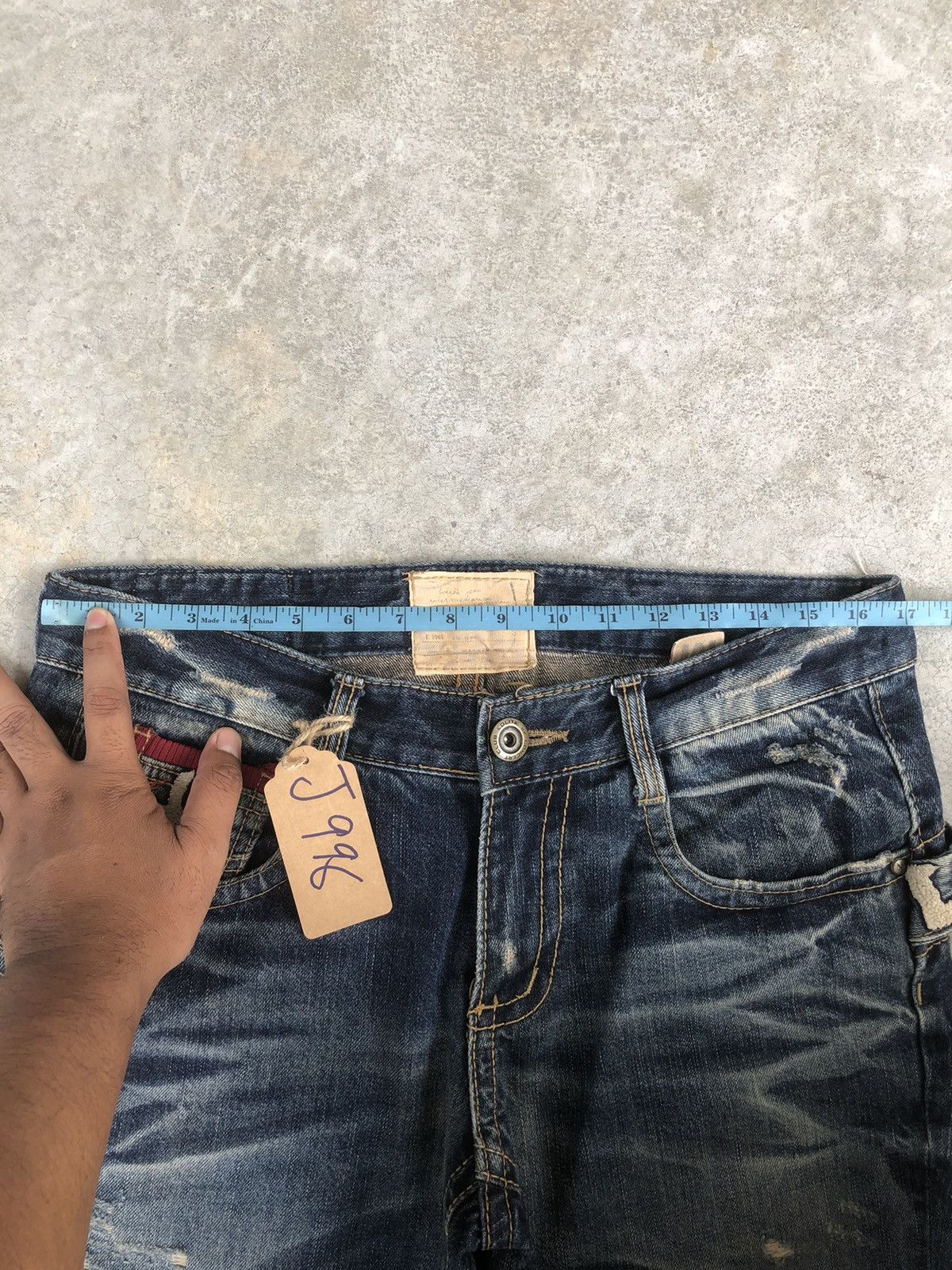Japanese Brand Rare Yoshitomo Nara Lolita Dog Distressed Jeans Size US 33 - 25 Thumbnail