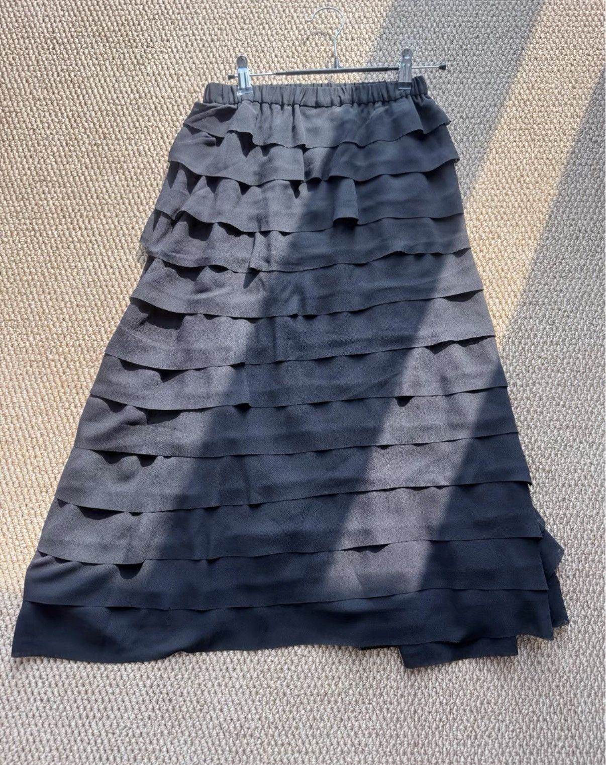 Comme des Garcons Comme des Garçons Black Layered Cake Midi Skirt K23 Size 25" / US 0 / IT 36 - 1 Thumbnail