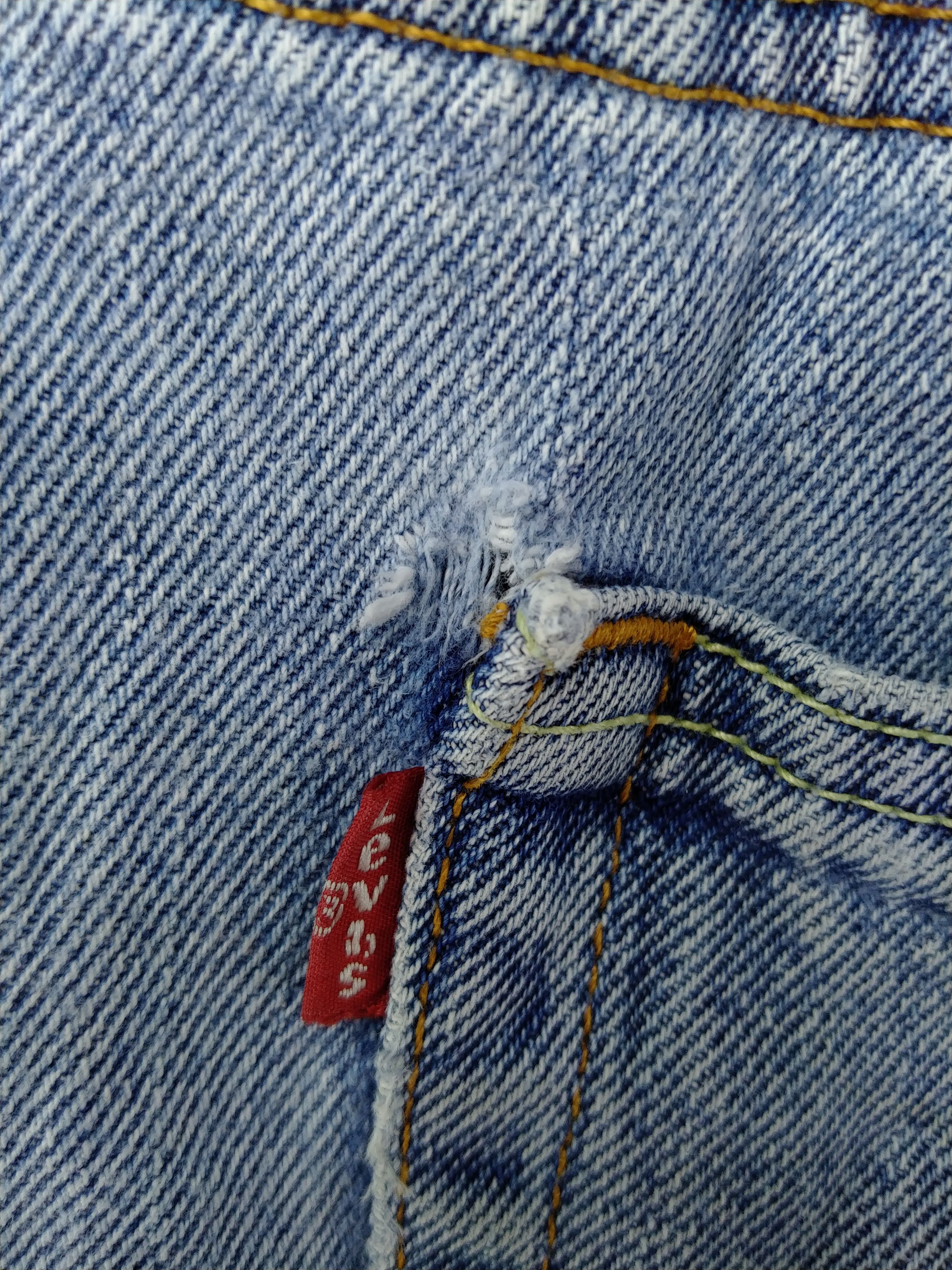 Levi's Light Wash Vintage Levi's 550 Denim 34 x 30.5 -JN538 Size US 34 / EU 50 - 15 Thumbnail