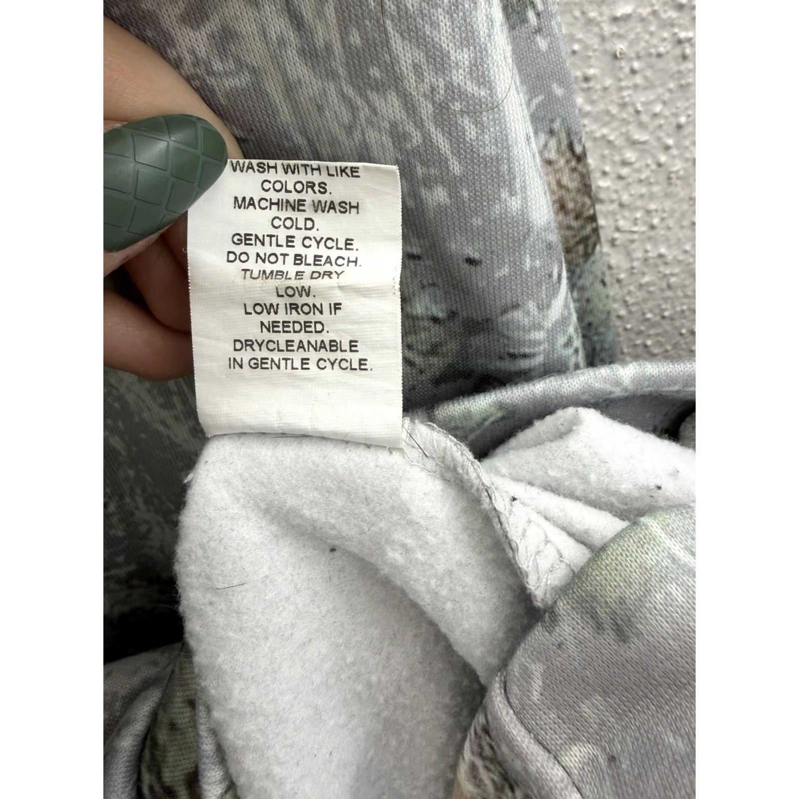 Shein SHEIN Womens Sweatshirt Pullover Hooded Thin Polyester 3XL White Camo Pink Logo Casual Womens Size XXL / US 16-18 / IT 52-54 - 4 Thumbnail